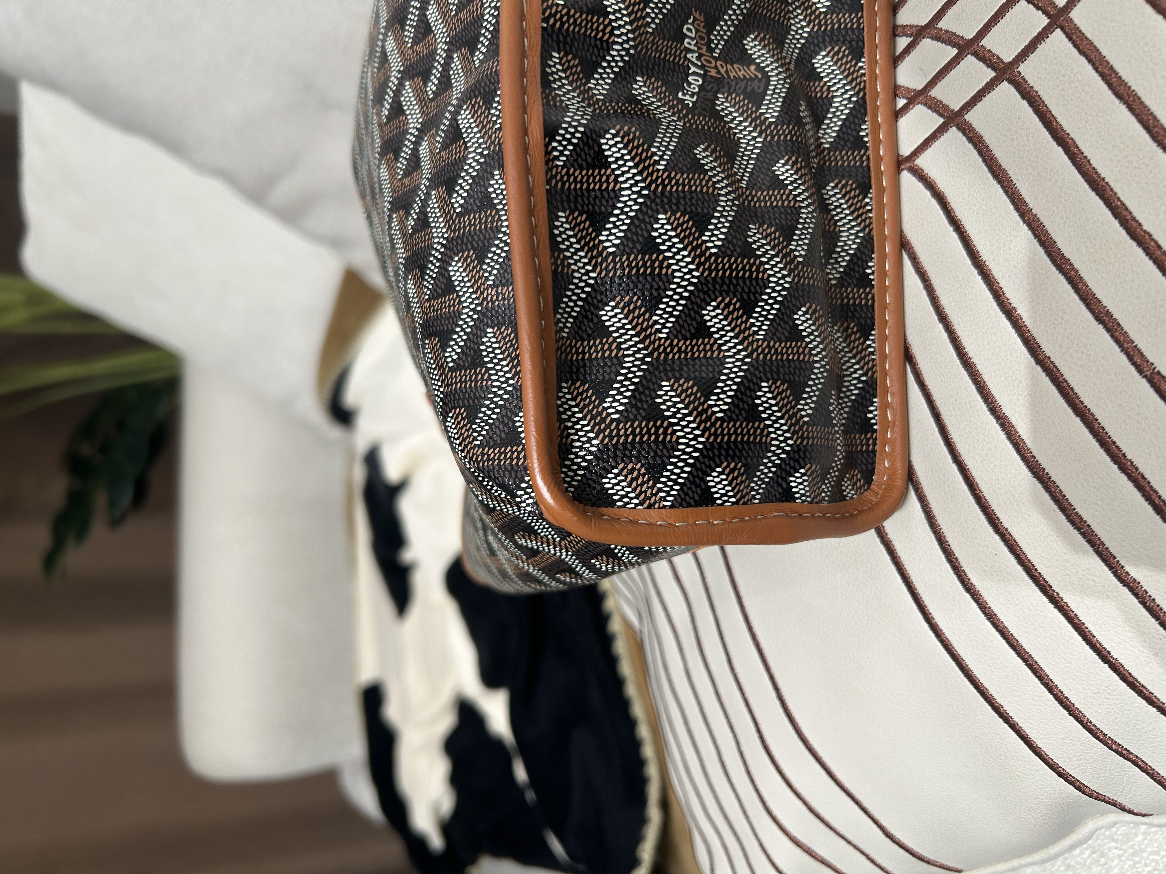 Goyard Anjou Mini Tan 100%Authentic, 98%New ✅Dust bag