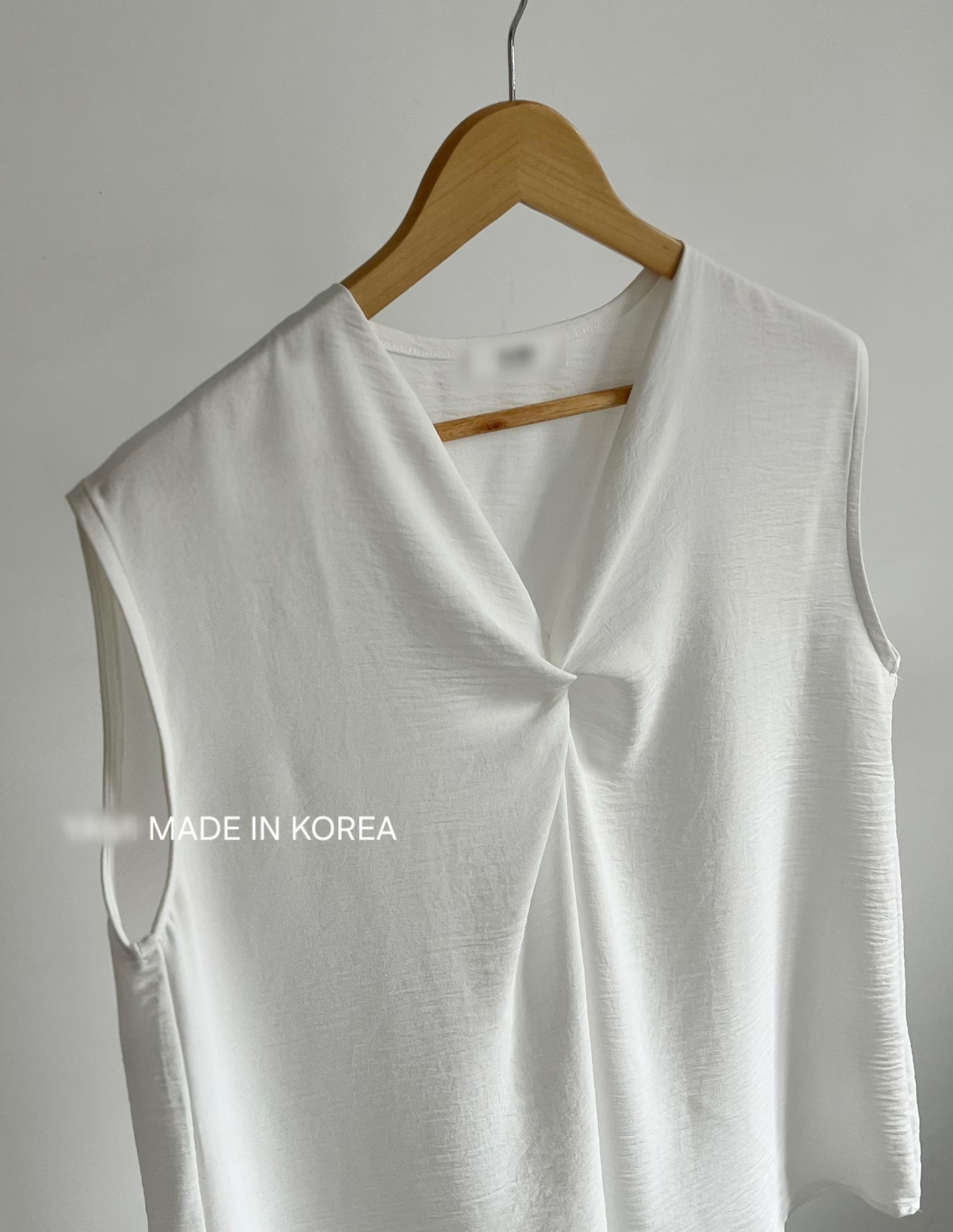 G6225 韓國🇰🇷V領扭結top