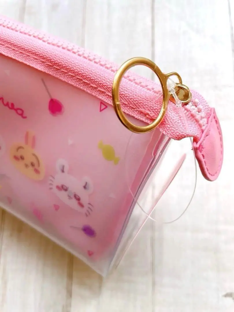 現貨🌸日本直送 |Chiikawa日版化妝袋/收納袋/多用途小袋（粉）