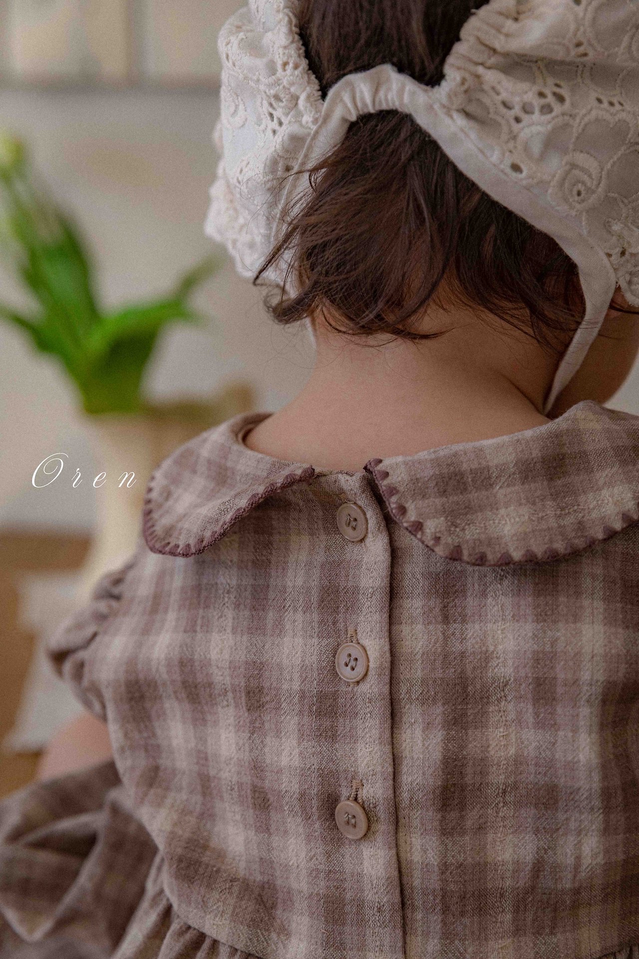 ☀️預訂 韓國直送☀️🇰🇷Oren Toua刺繡格紋泡泡袖包屁衣/連身裙