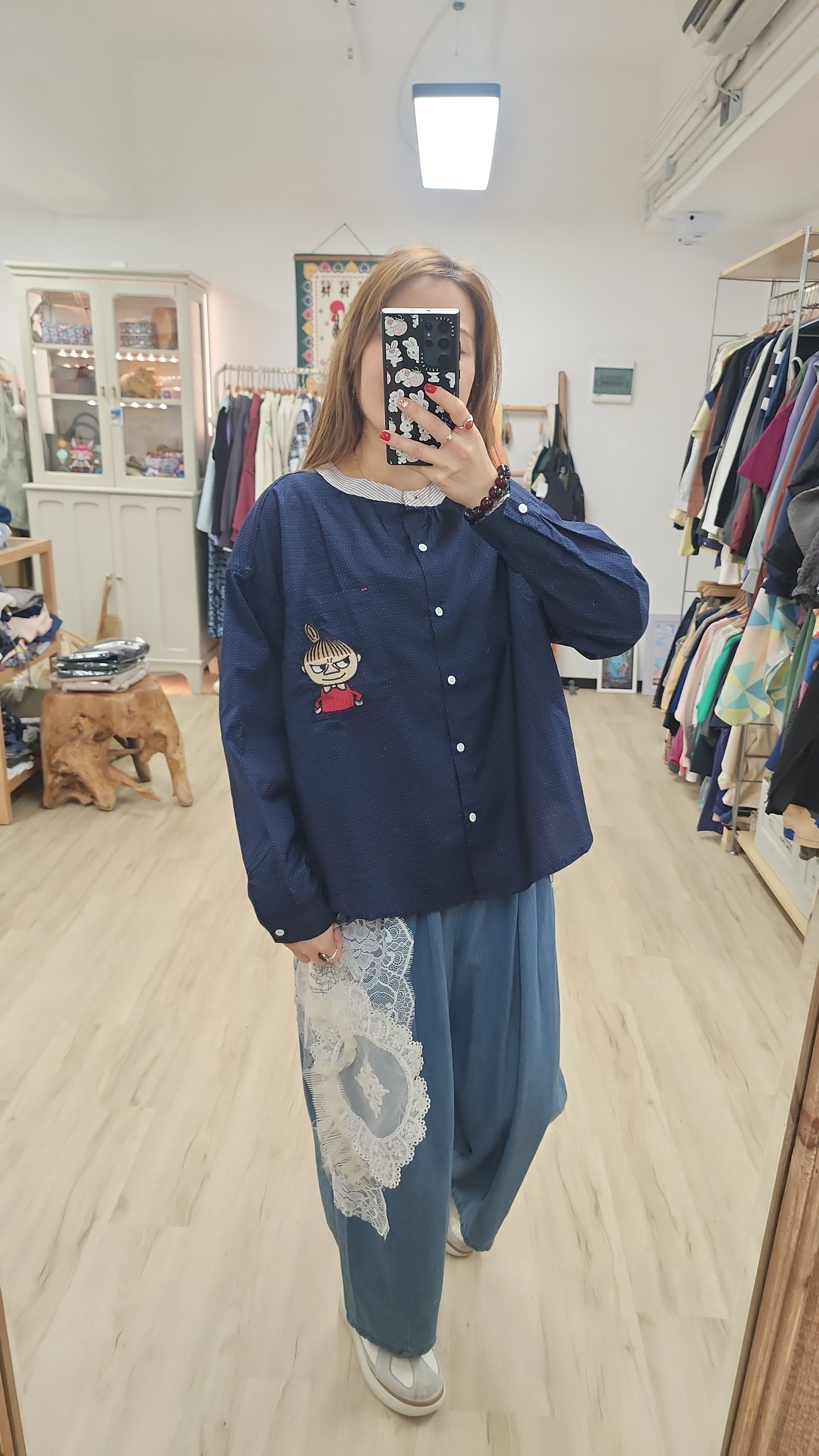 韓國深藍波點公仔刺繡開胸棉麻裇