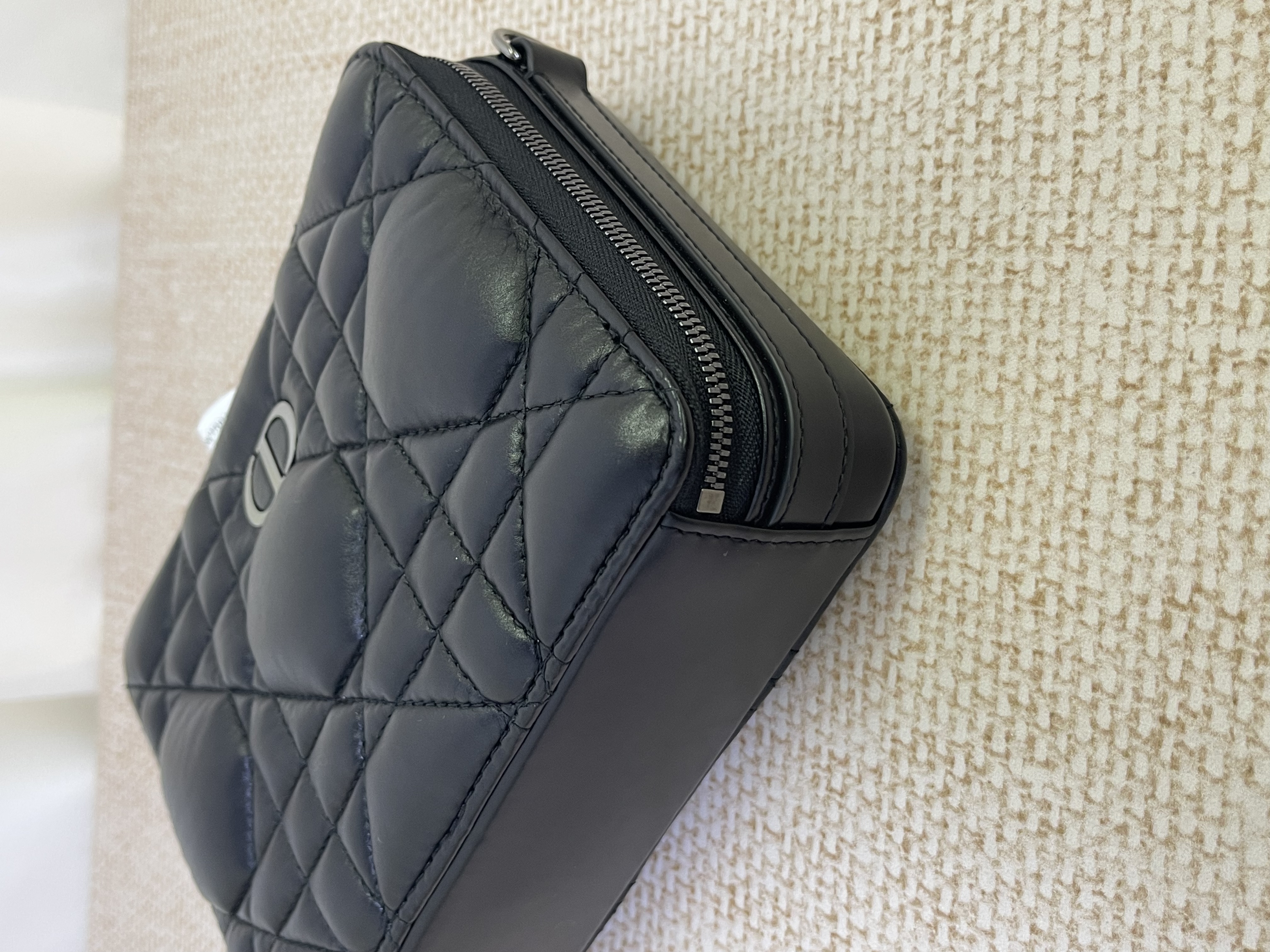 直播貨品 |  [1個-$100 2個-$300］BB10