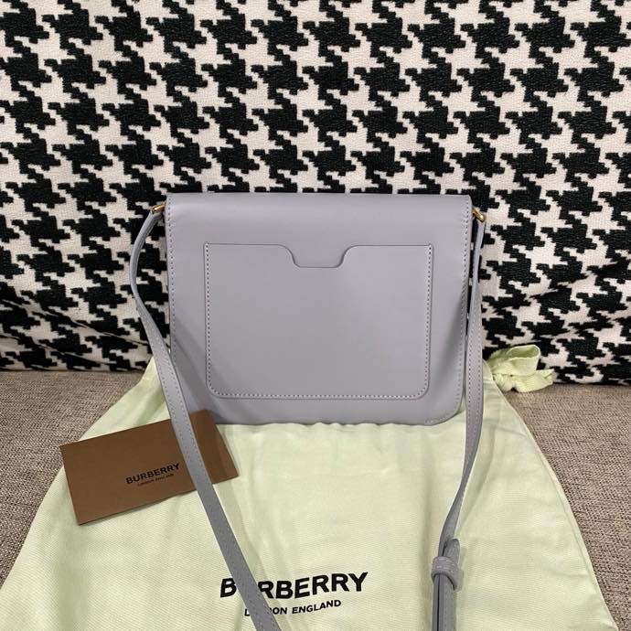 ［預訂貨品］Burberry純色全皮相機色