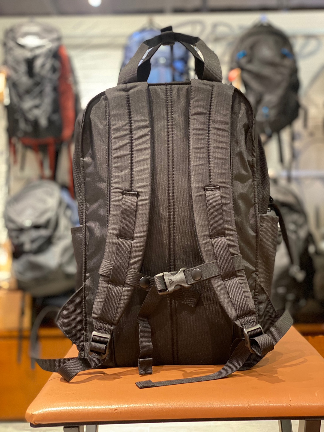 現貨】GREGORY EASY PEASY BLACK BALLISTIC【現貨36小時內寄出