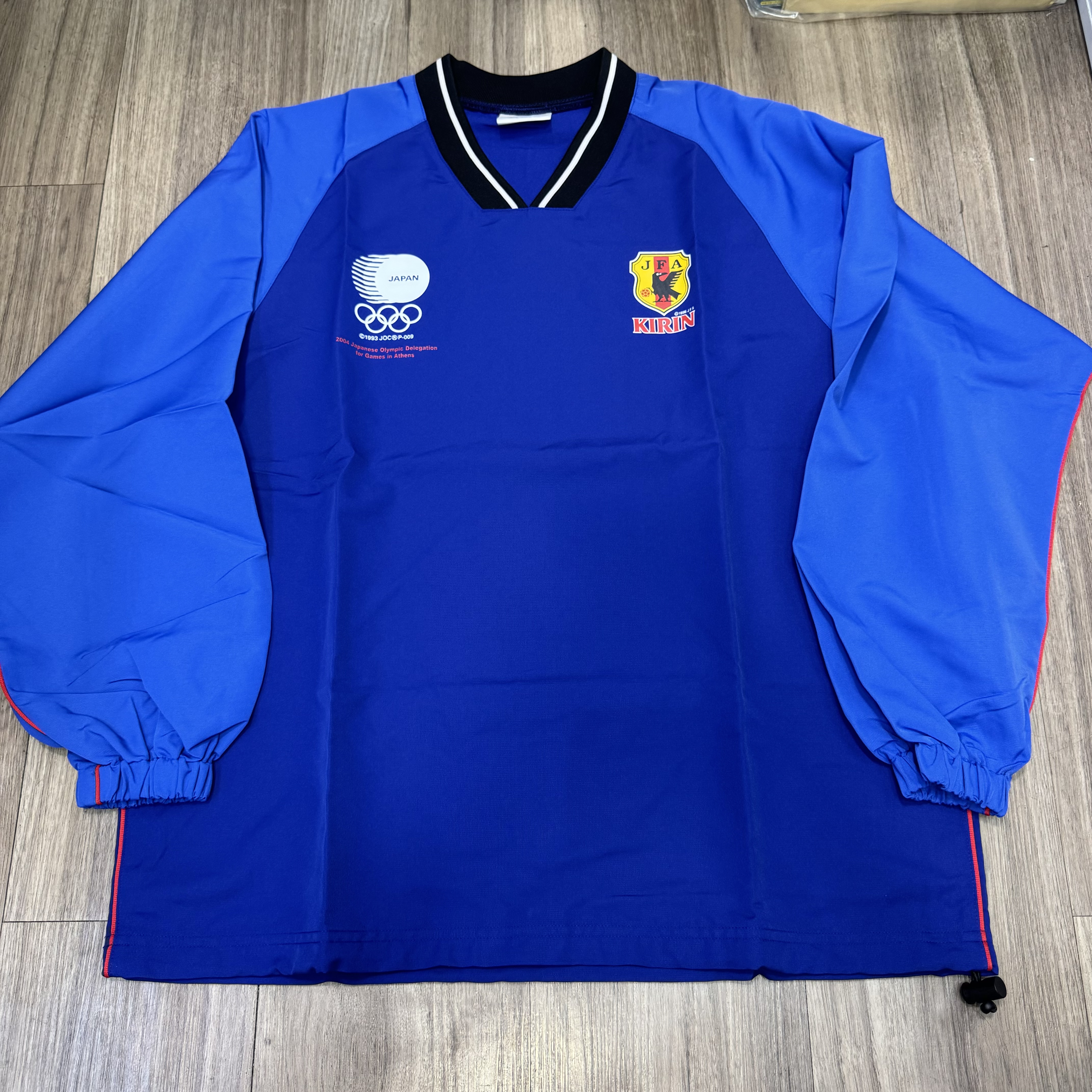 Japan 2000s blokecore style sweater