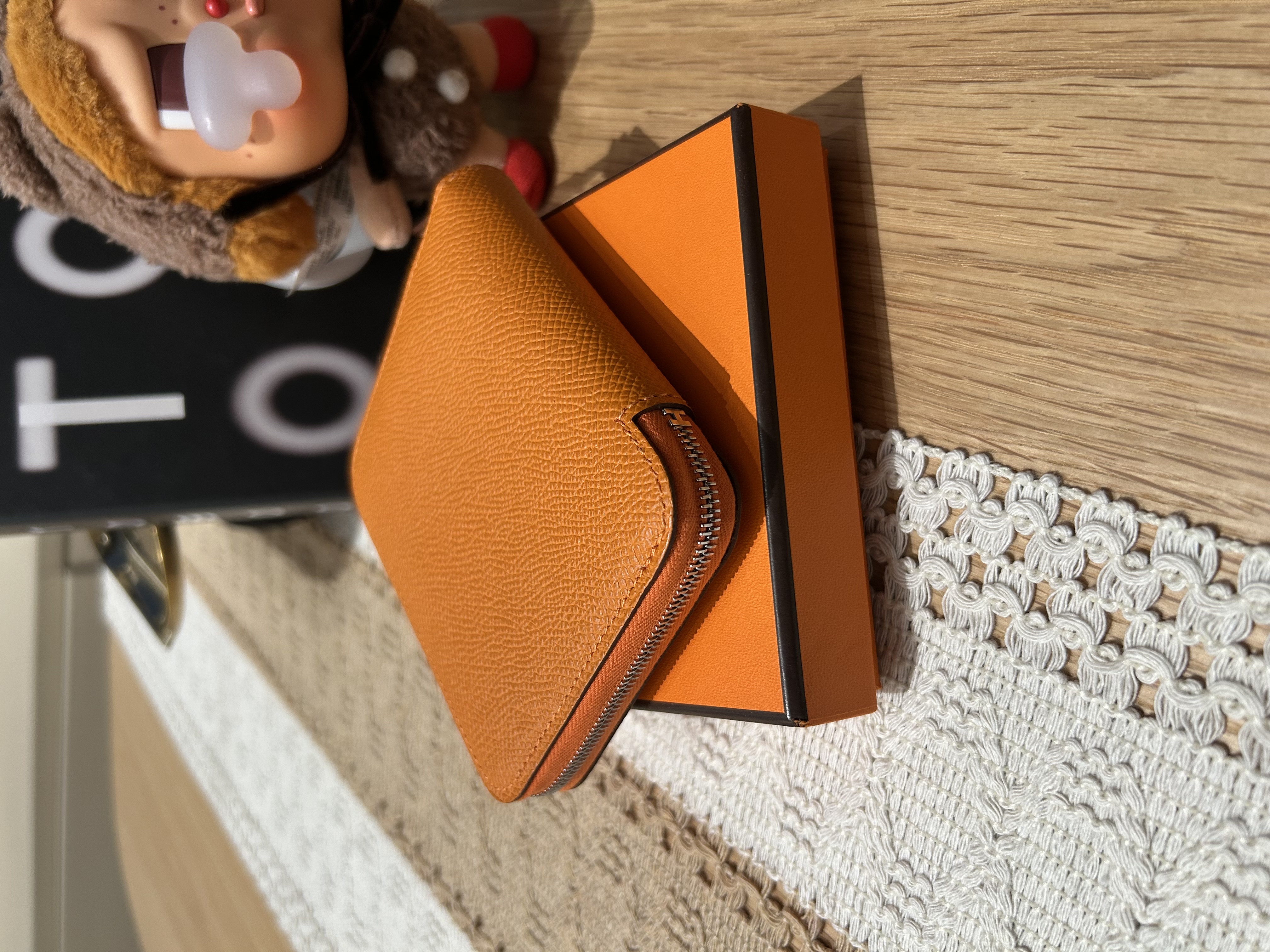 Hermes silk in compact ,stamp B 100%Authentic ,98%new✅盒 