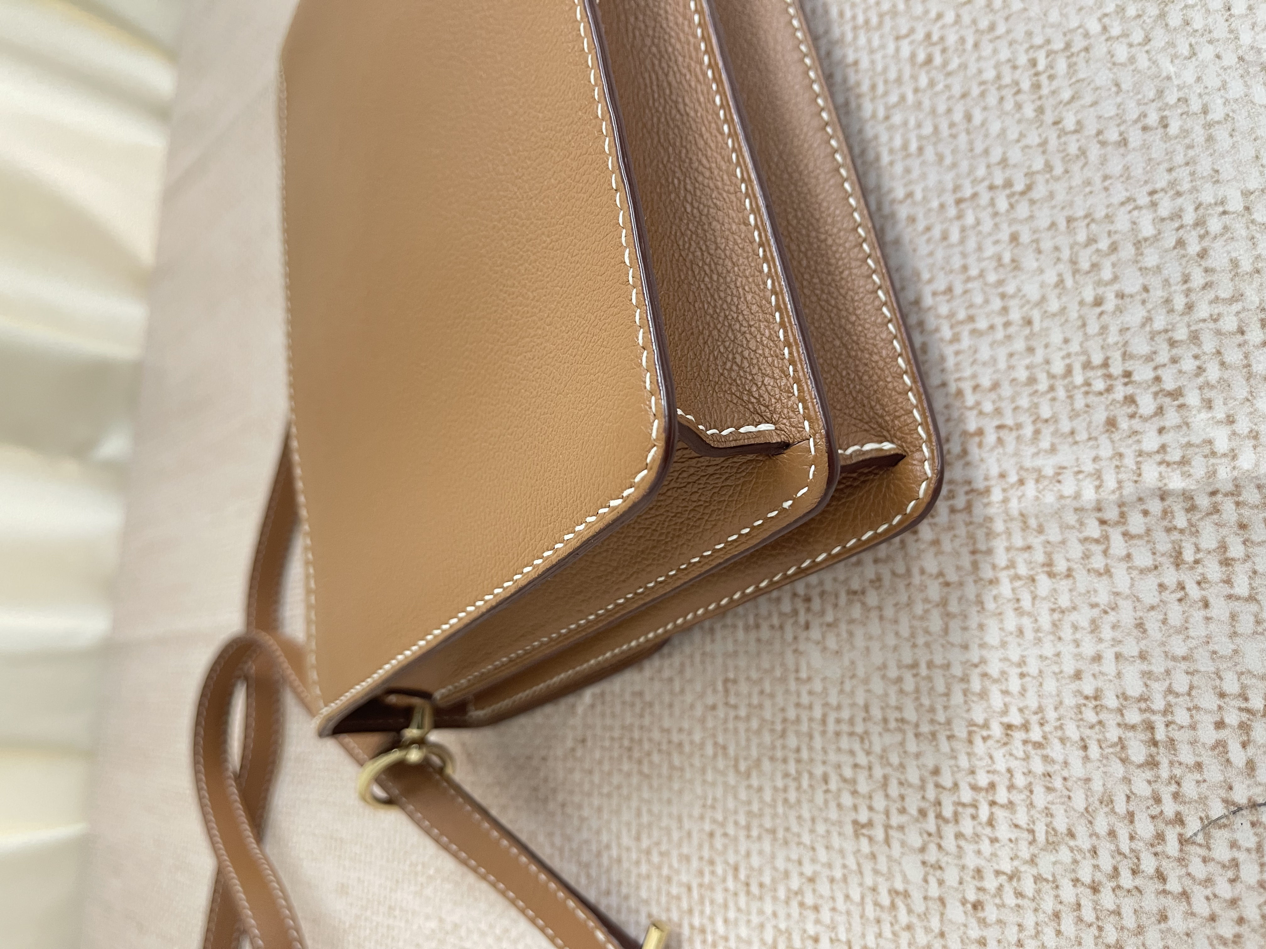 Pre-owned Hermes Roulis 24/ Stamp C/ Product Code: 26041501