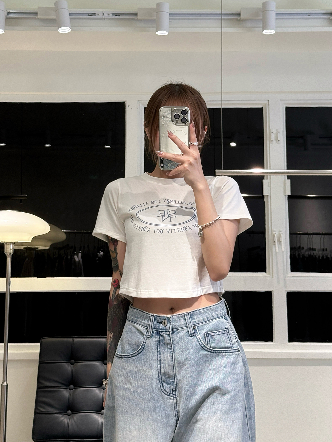𝐂𝐫𝐨𝐩𝐩𝐞𝐝 𝐚𝐫𝐜𝐡 𝐥𝐨𝐠𝐨 𝐭-𝐬𝐡𝐢𝐫𝐭