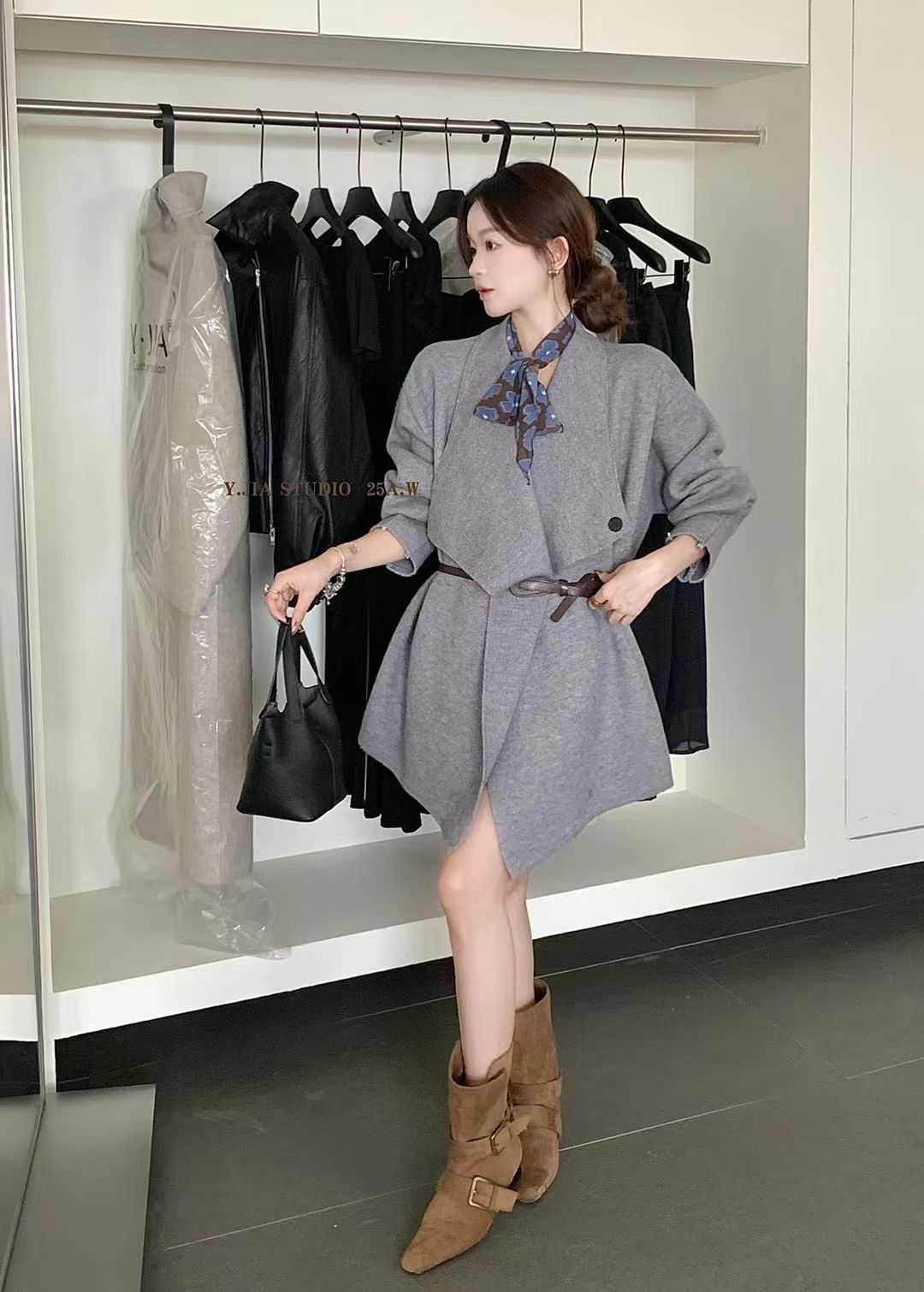 4212 毛衣 LONG SHIRT