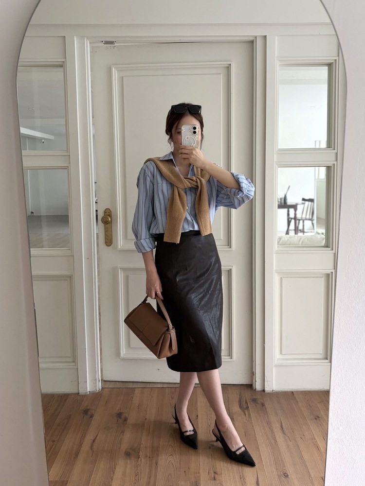 Striped Oversize Shirt (Blue)