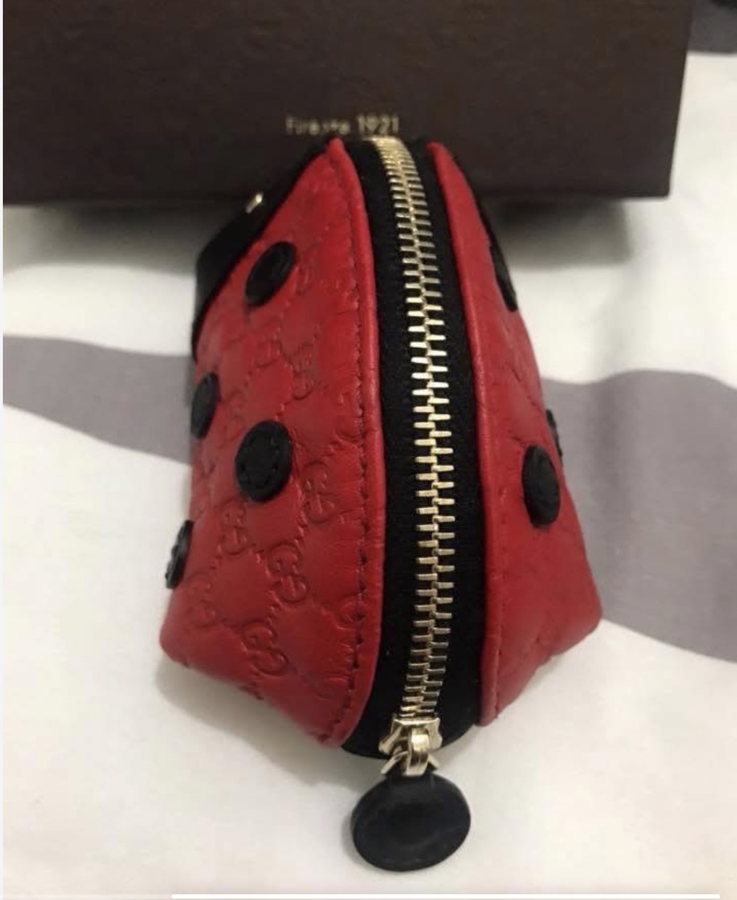 Gucci 甲蟲散紙包