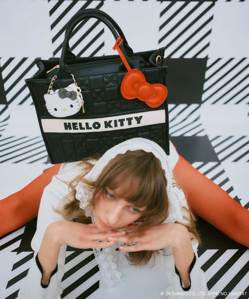 日本預訂📍日本VIS x Hello Kitty別注系列 - 格紋手袋連鏡子吊飾 不包郵