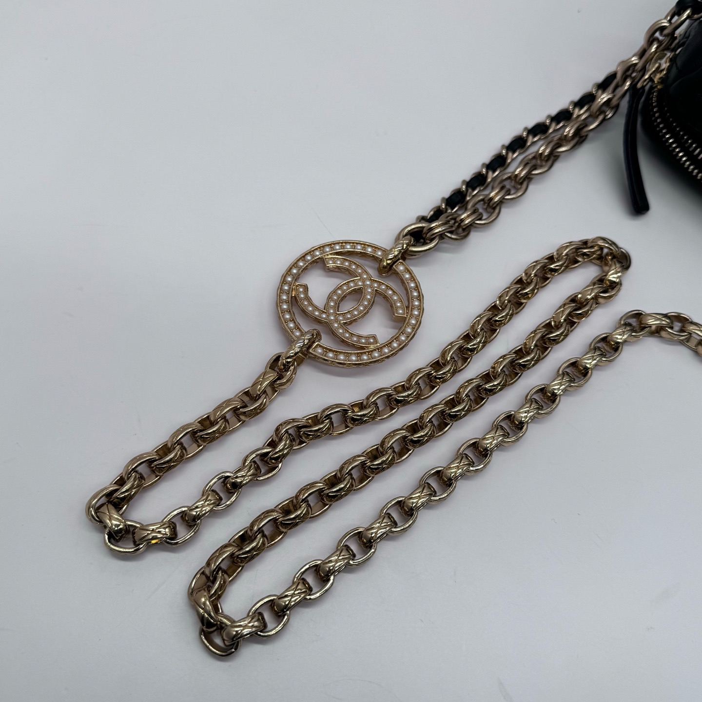 Pre-Owned Chanel 22A / Product Code: 26040715