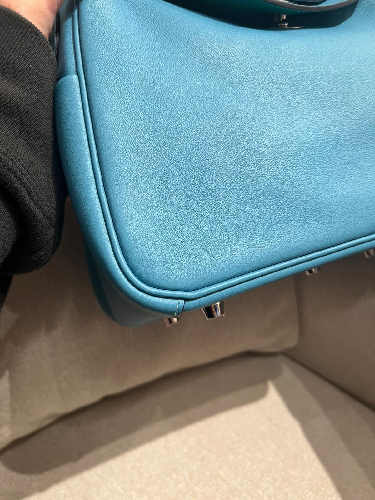 Hermes Lindy 26, Stamp D P3 Bleu Nord 北方藍100%Authentic,98%new  ✅dust bag ✅box