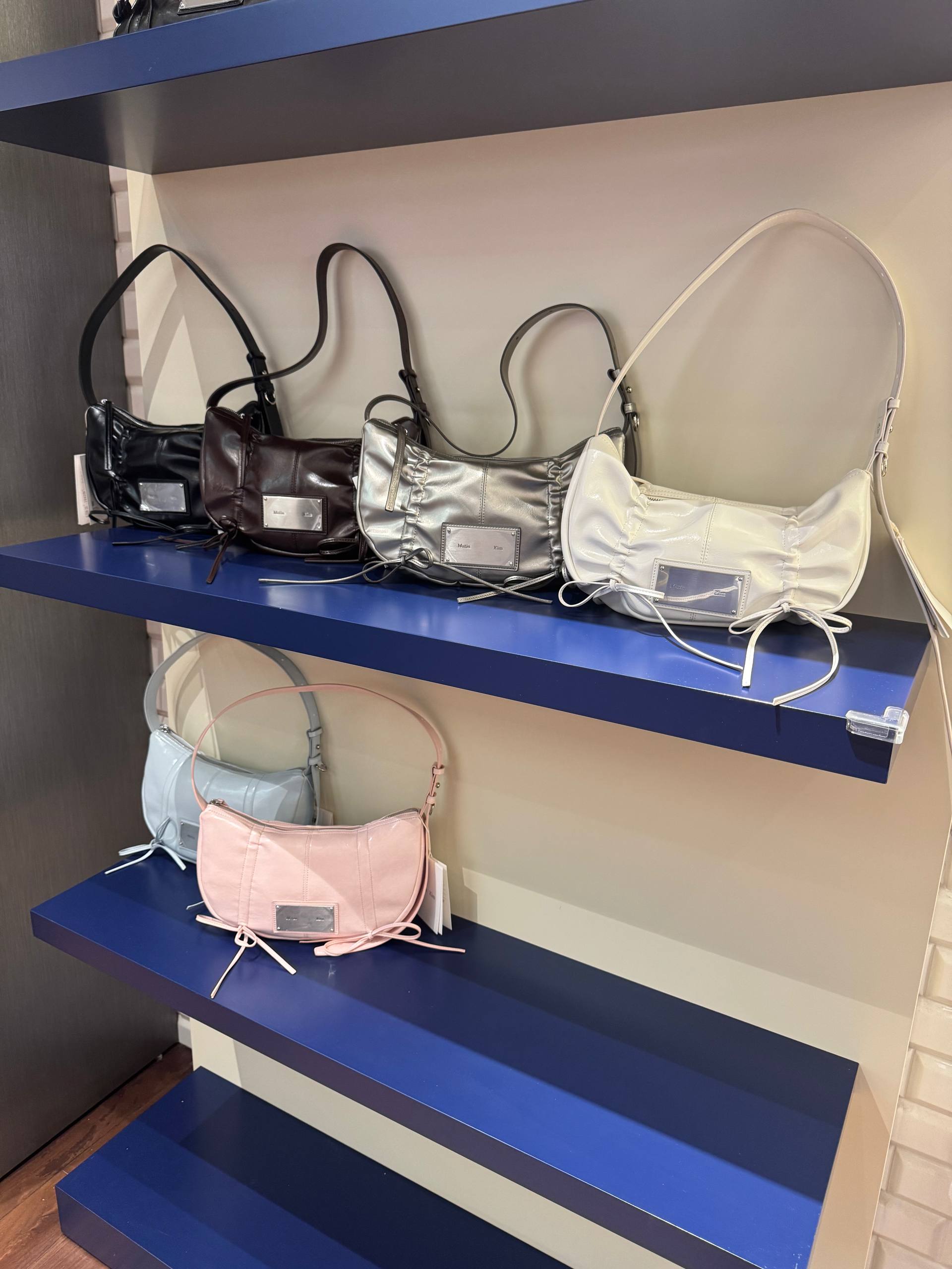 🇰🇷MATIN KIM 蝴蝶结腋下包✨