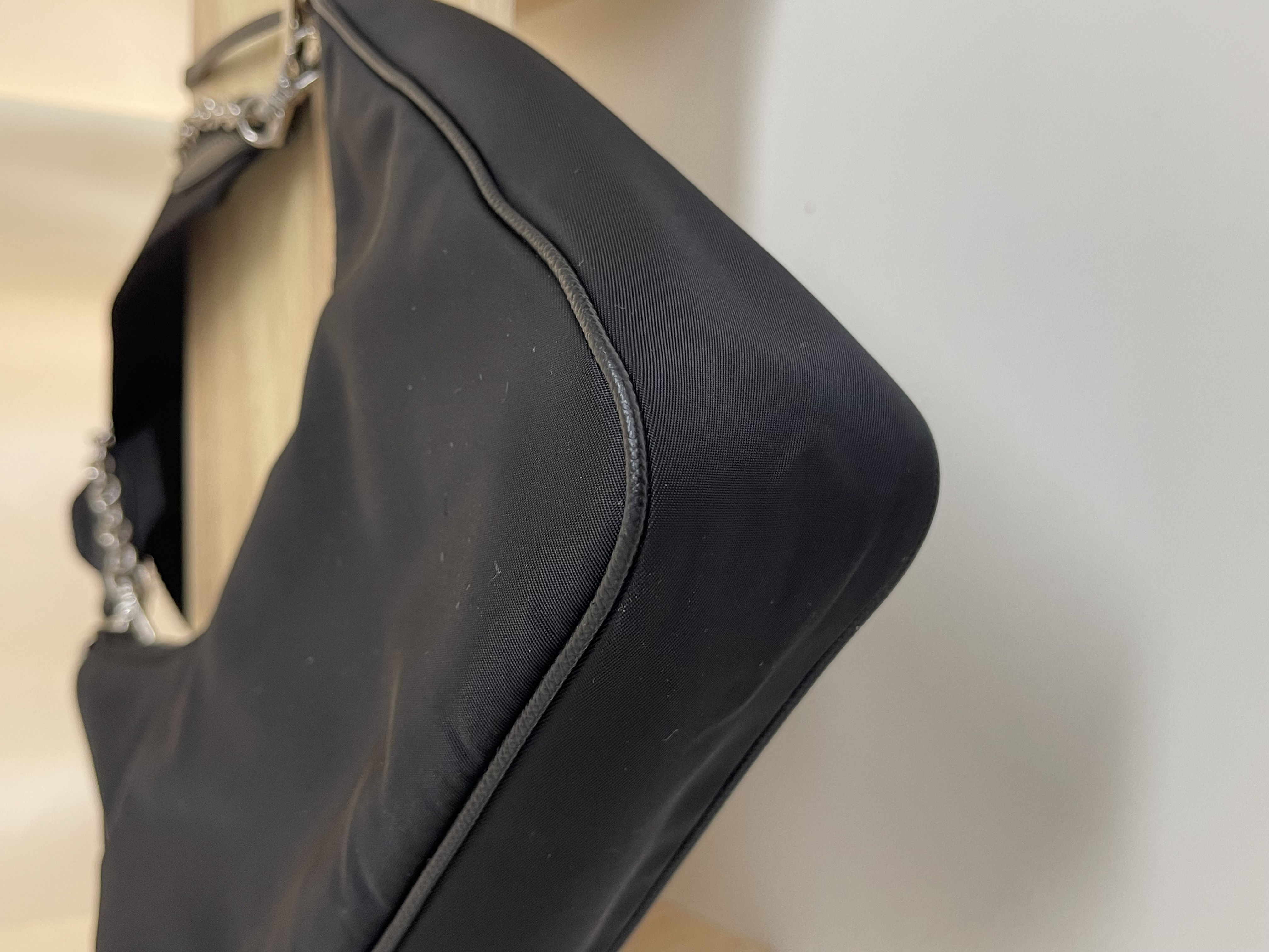 Pre-owned Prada Re-Edition 2005 Re-Nylon/ Product Code: 26012902