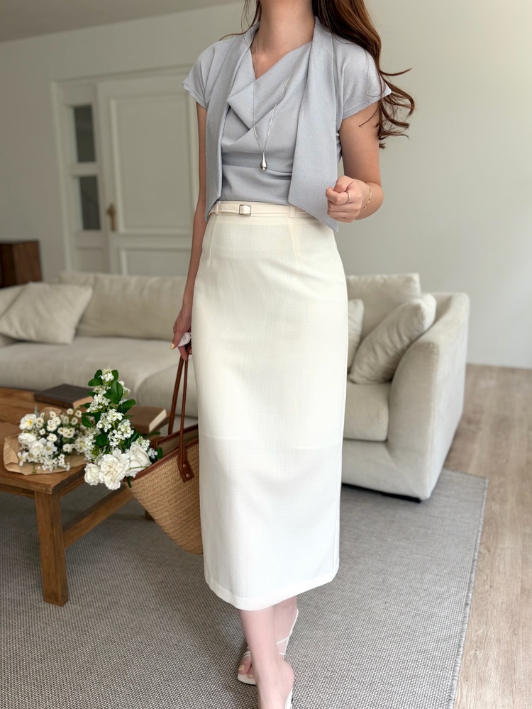 The Belted Straight Skirt (Ivory)