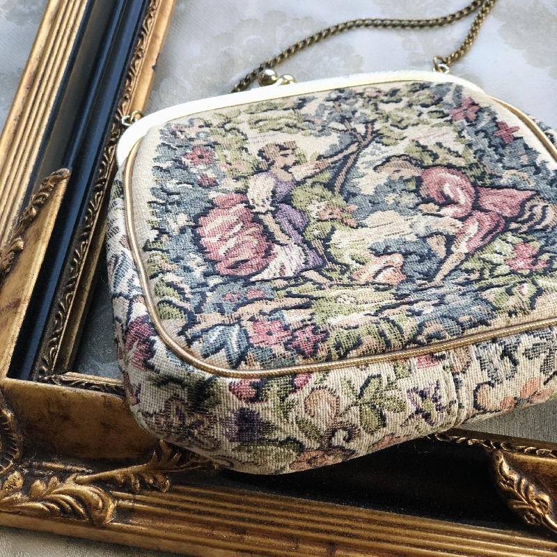 Vintage Mid-Century "Élégance Jérôme Style" Courting Couple Floral Tapestry Handbag(MT1918-2)