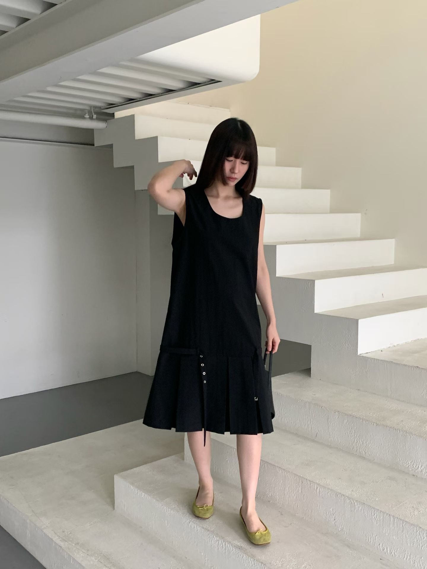 Black dress
