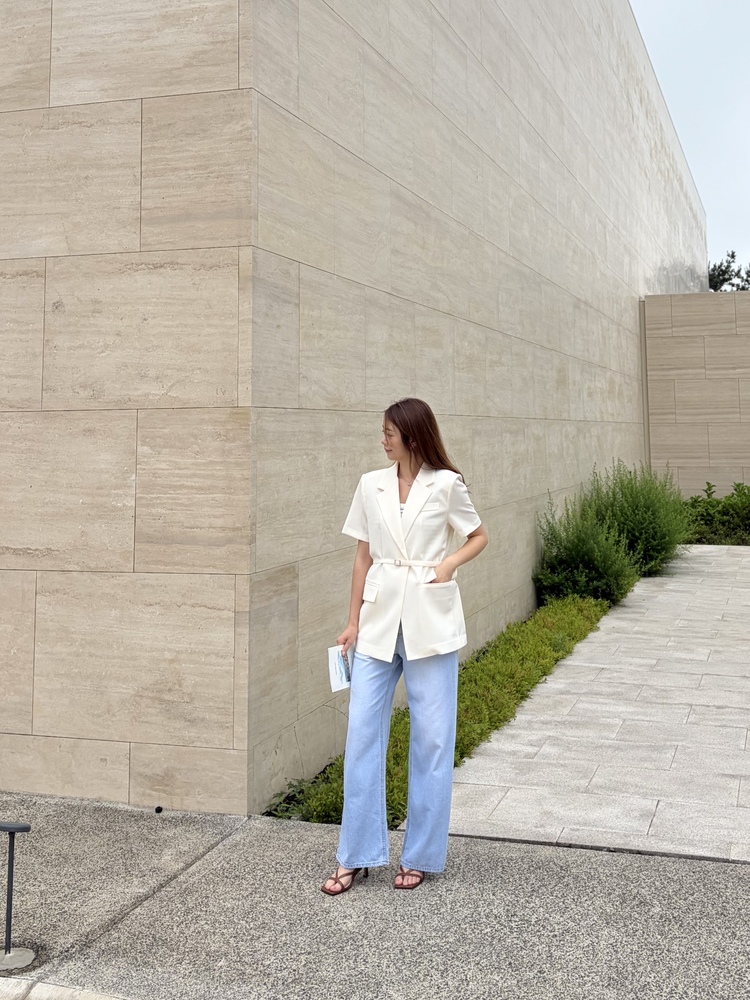 [極薄!!] Airy Light Wash Jeans