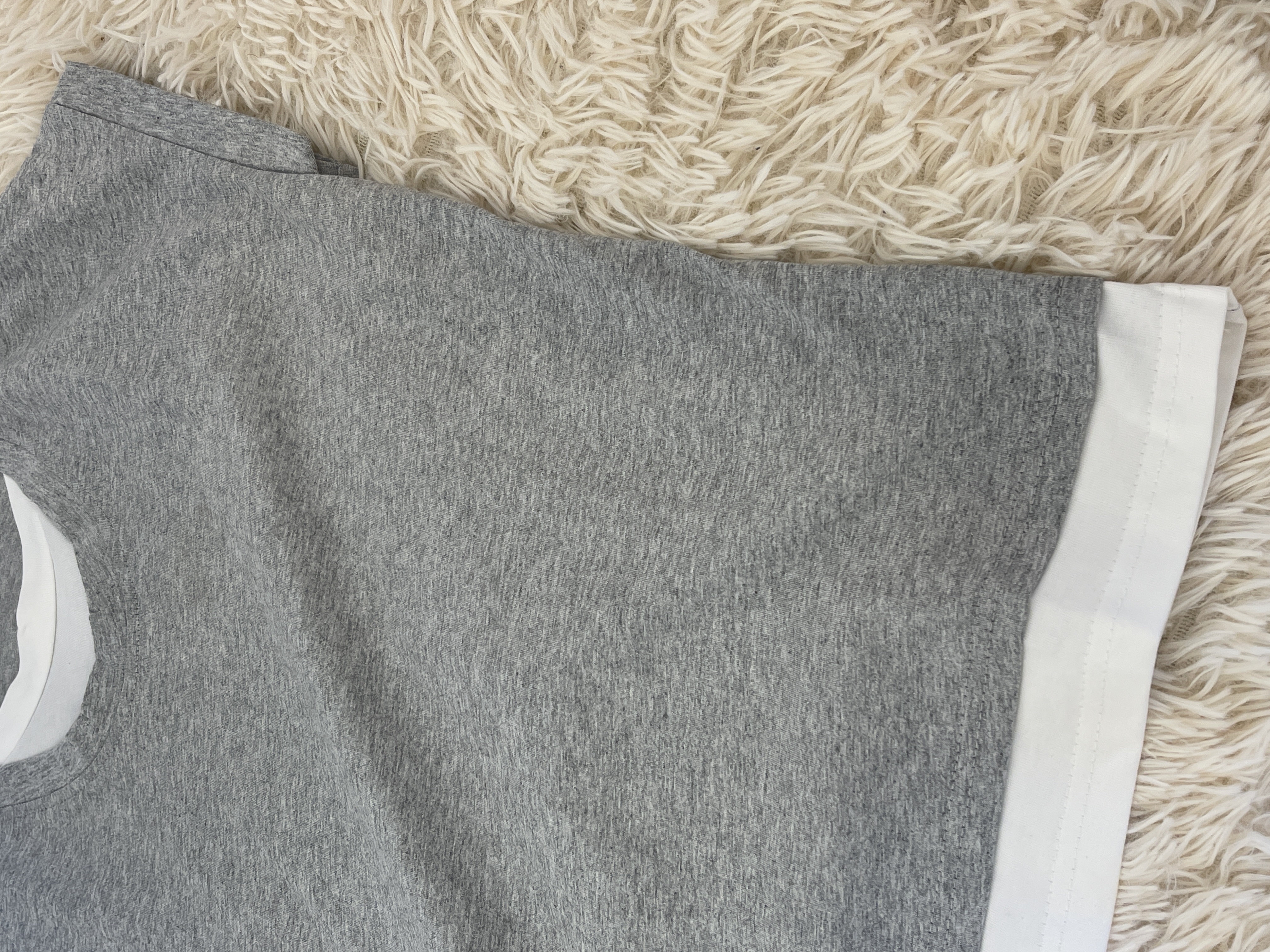 圆领假两件式短Tee