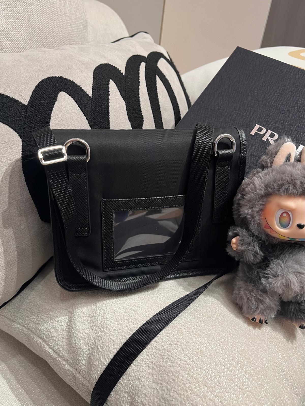 全新 Prada Nylon Crossbody Bag 100%Authentic, Brand New ✅Box