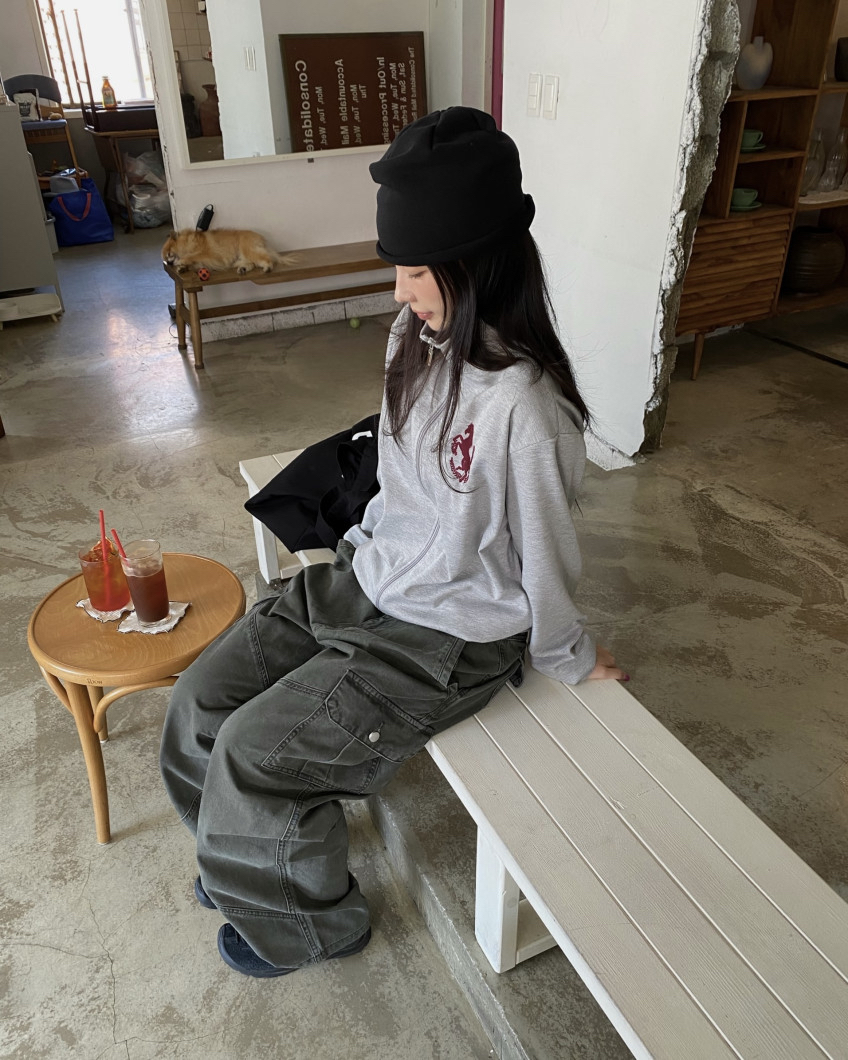 Graphic High-Neck Zip-Up