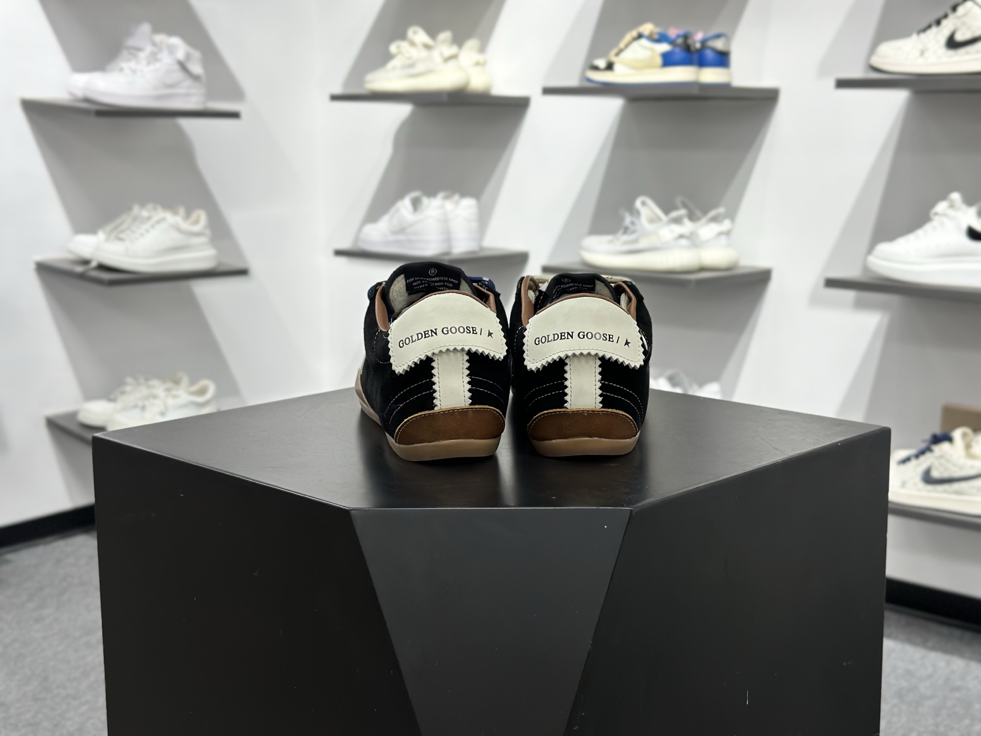 Golden Goose True Star