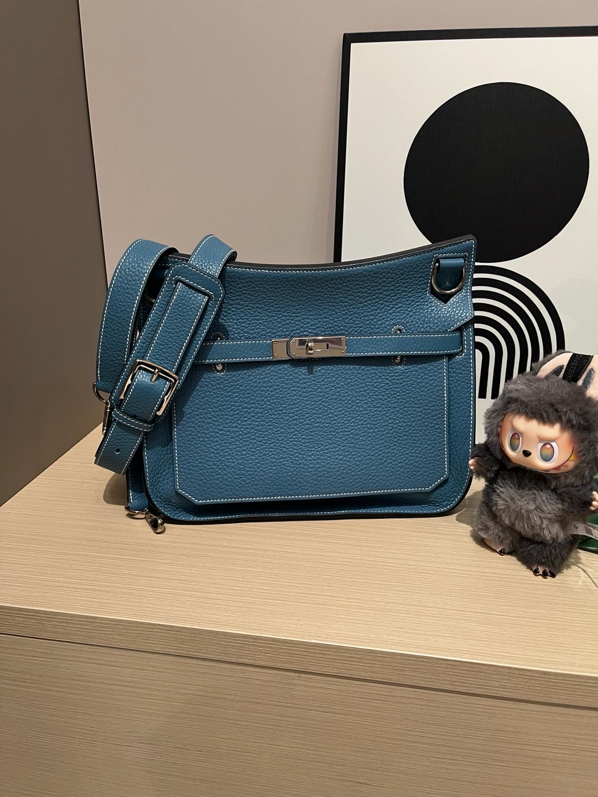 Hermes Jypsiere 28，Stamp [R] 牛仔藍銀扣 100%Authentic ,98%new ✅dust bag✅booklet ✅box 