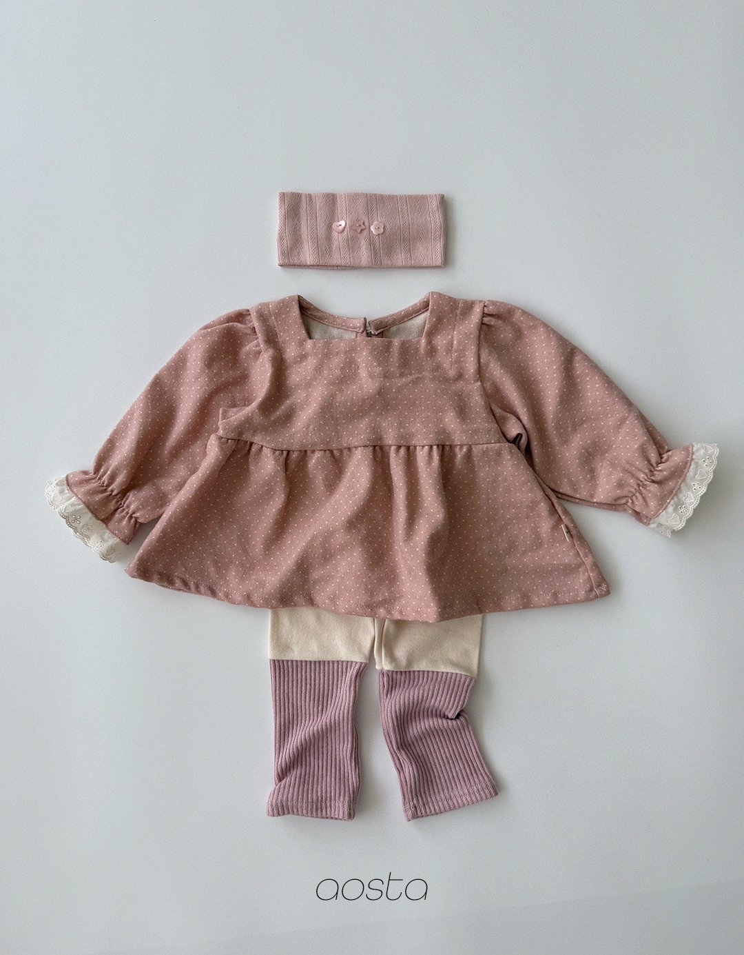 Aosta | [Milk Dot Blouse]