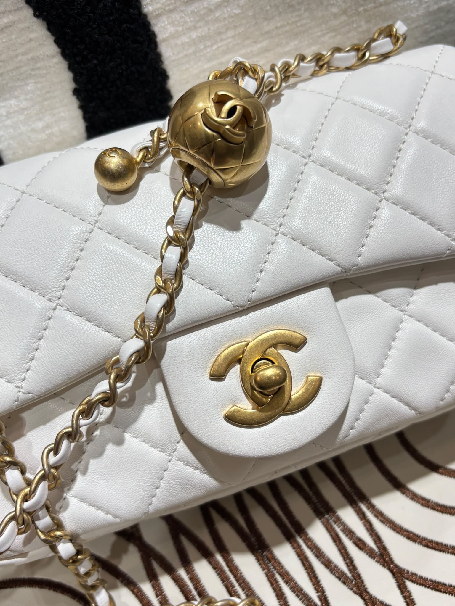 Chanel CF20 Mini Classic Flap Chain Shoulder Bag 調節金球 AS1787 100%Authentic, 98%New ✅晶片✅Dust bag✅Box