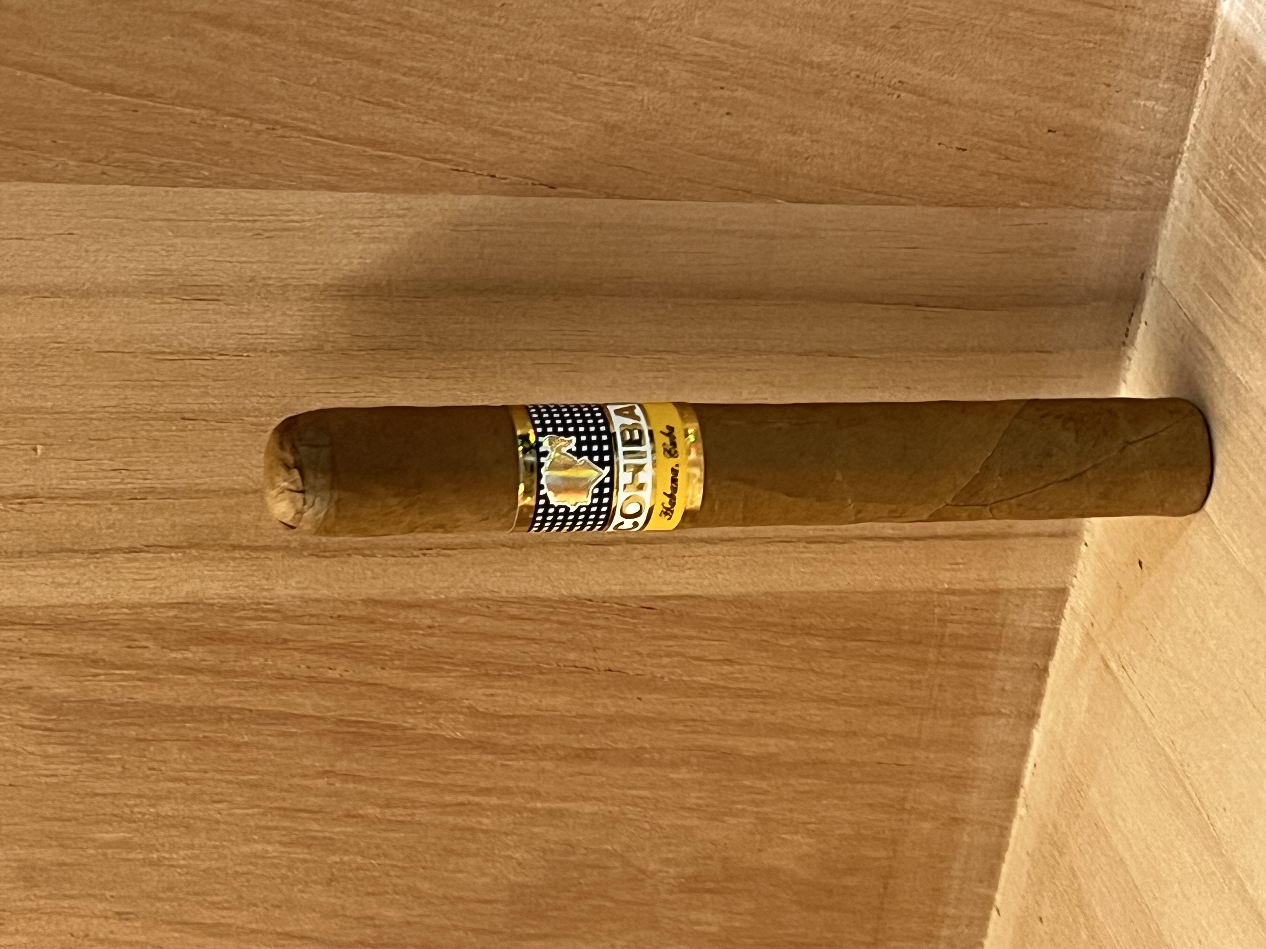 COHIBA高希霸 世紀二號 （單支）