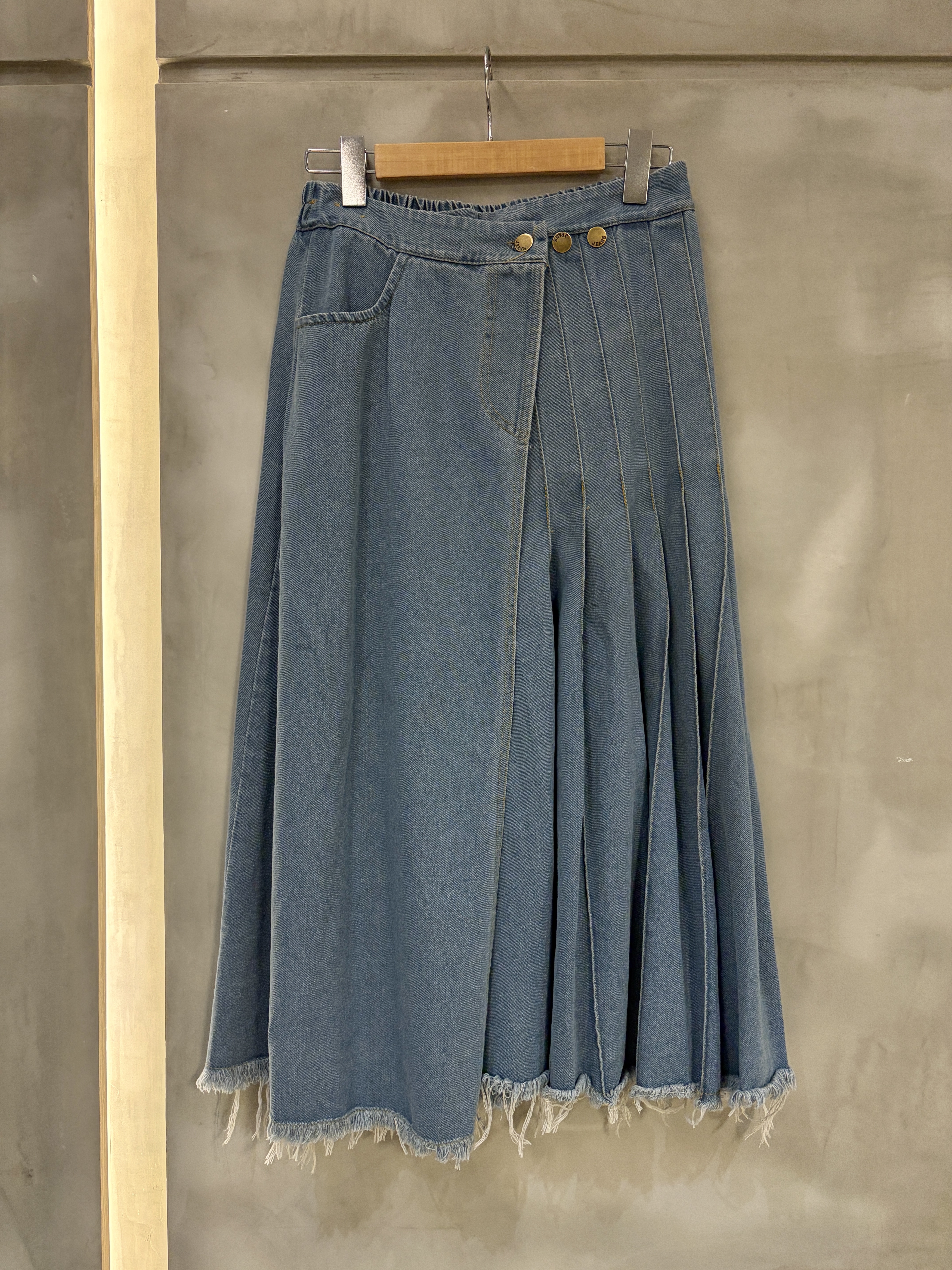 Free size 牛仔裙