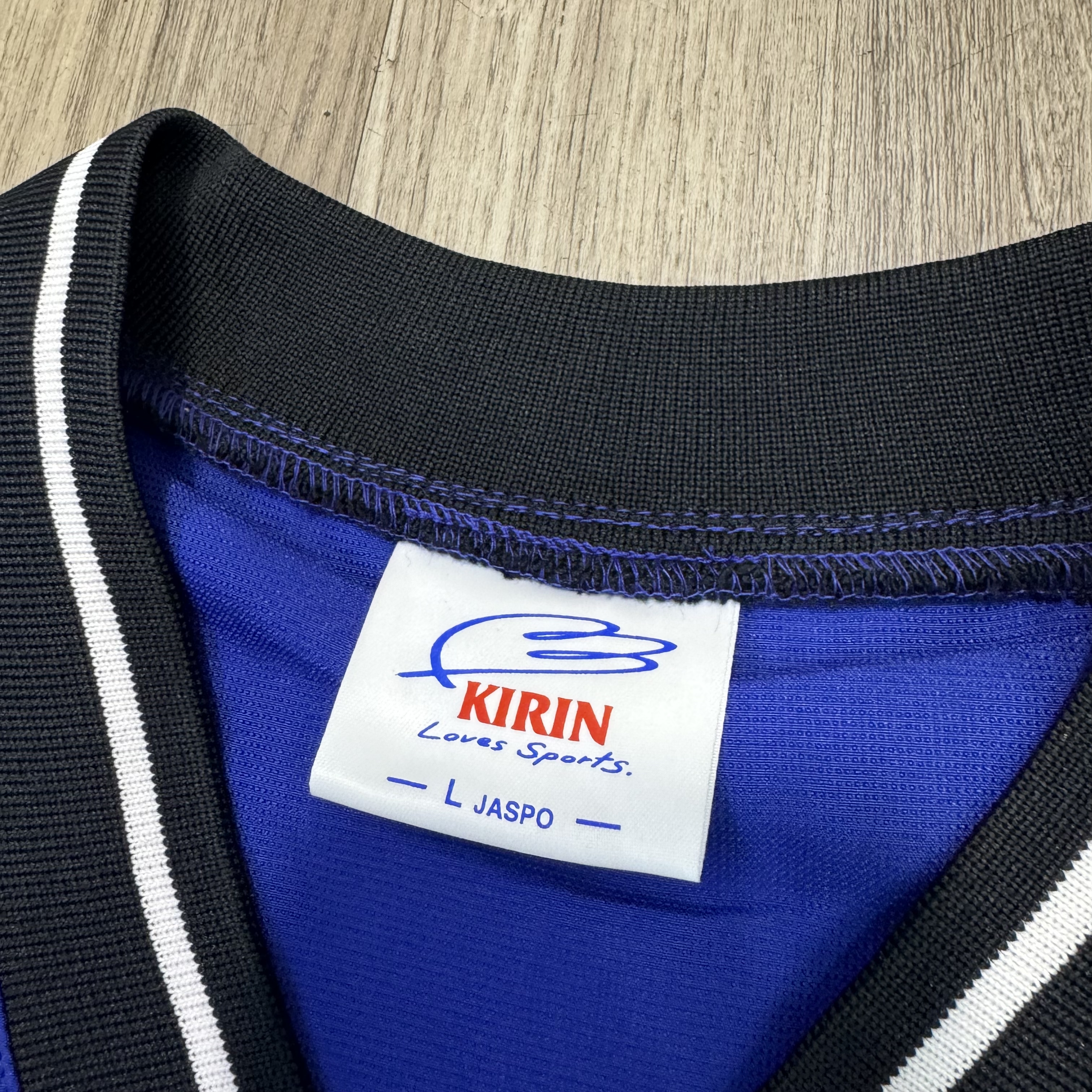 Japan 2000s blokecore style sweater