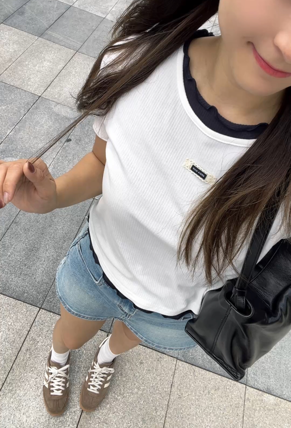 拼色木耳邊Tee（兩色）