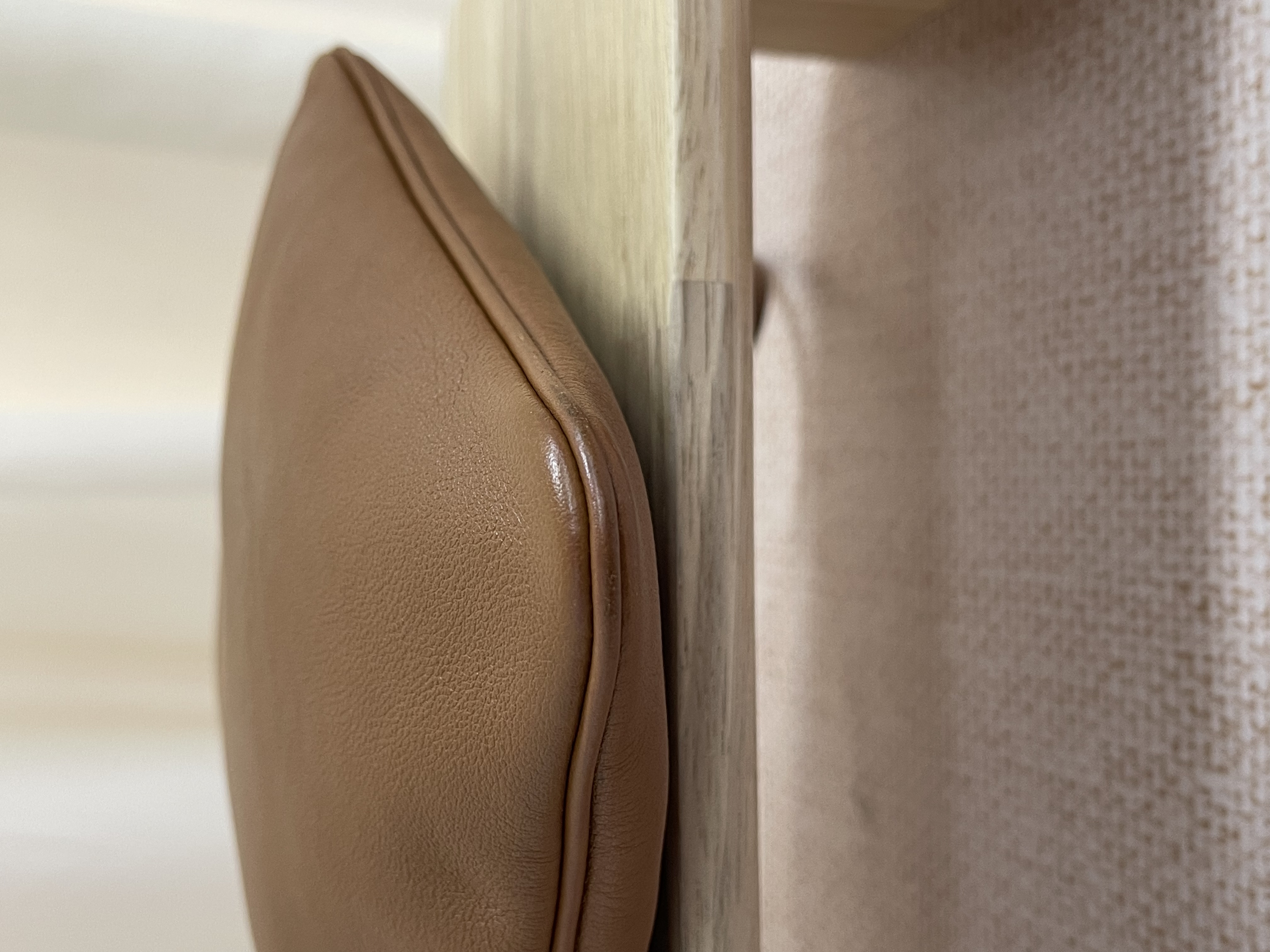 Pre-Owned HERMES Aline Mini Bag / Stamp D / Product Code: 26022501