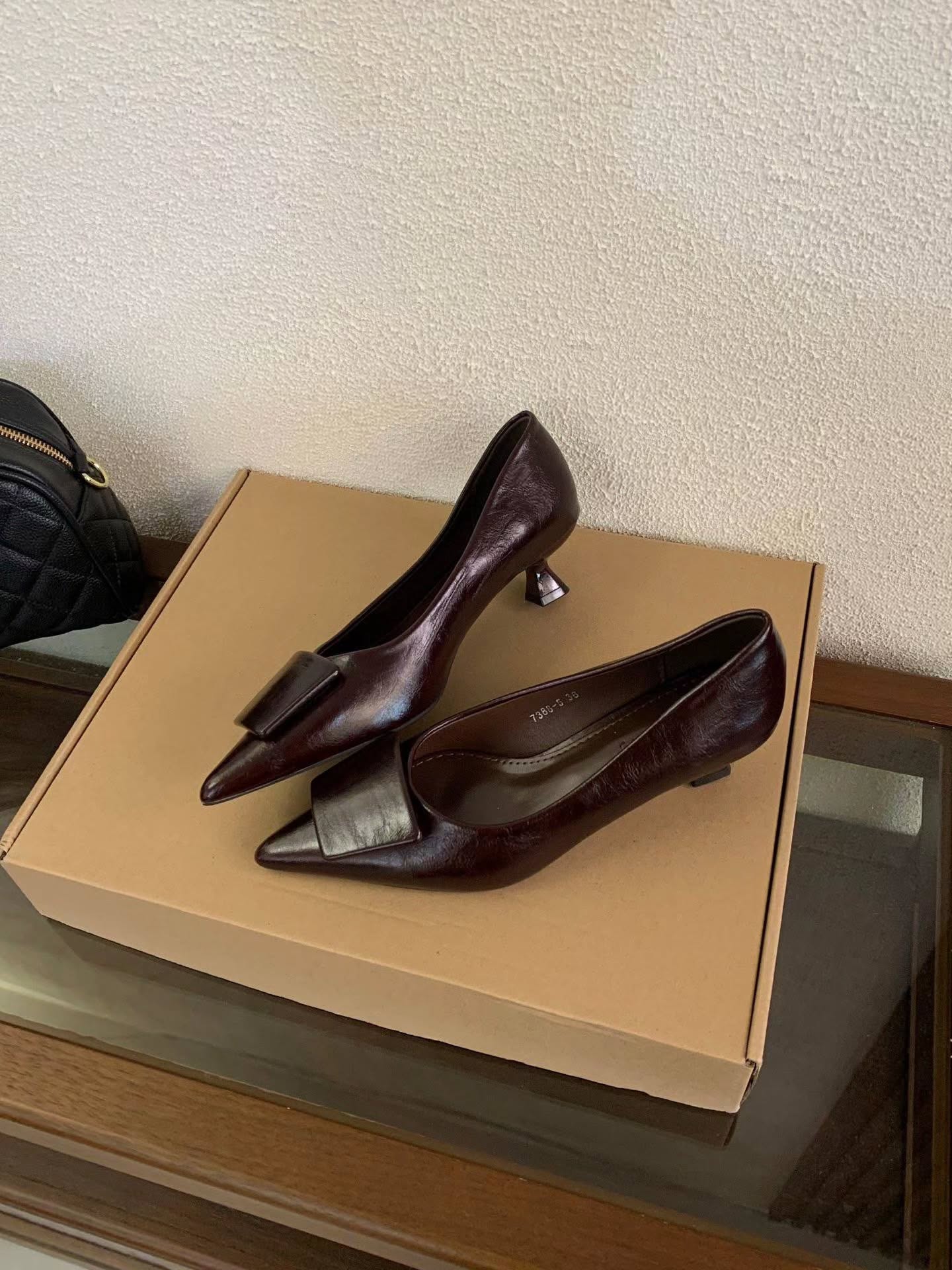 7388-5 法式气质尖头高跟鞋🇨🇳
