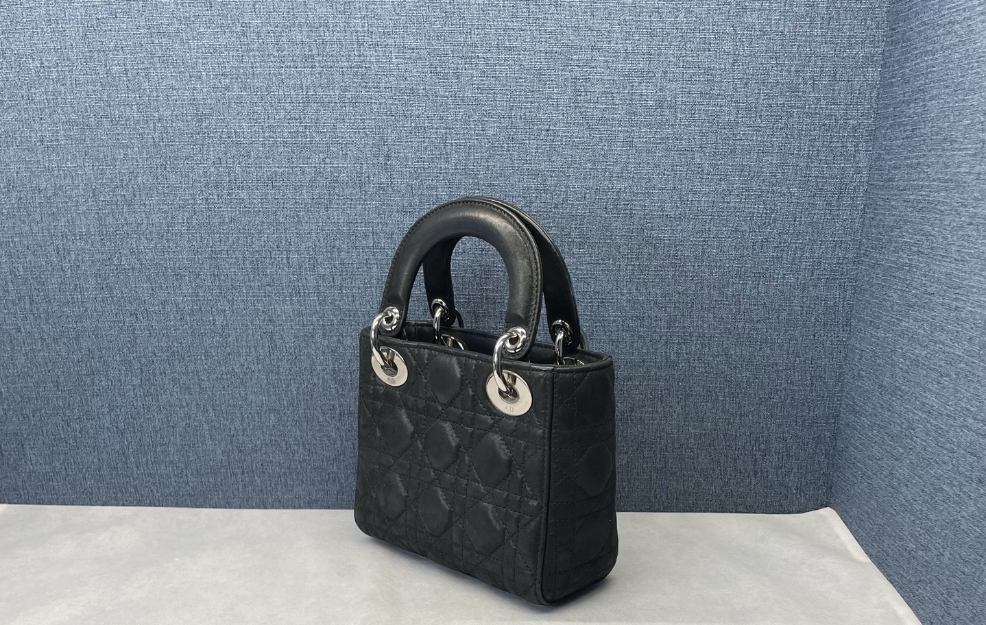 【預訂貨品】Dior黑色三格戴妃包