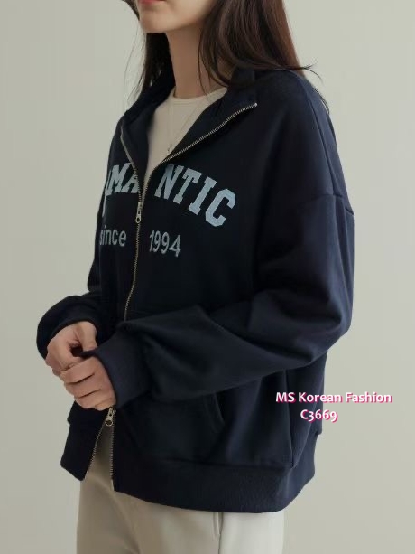 C3669 韓國🇰🇷拼色字母外套