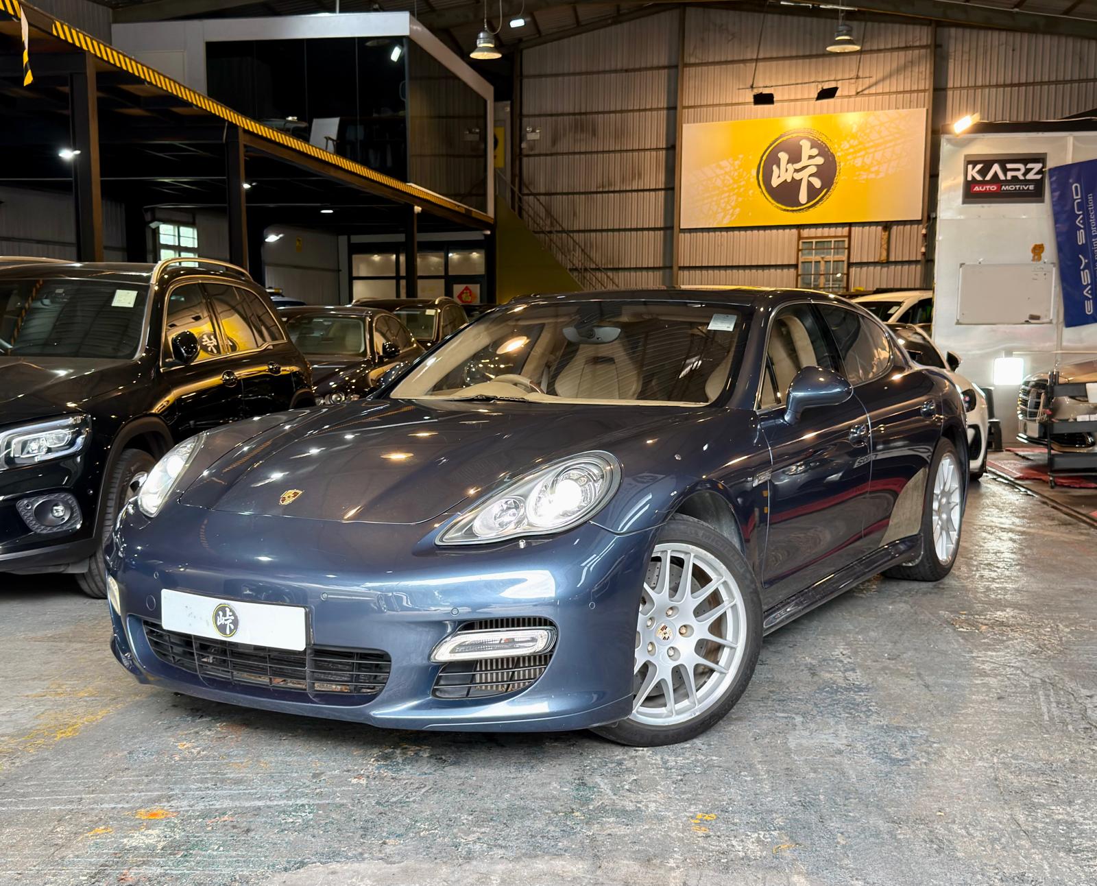 Porsche Panamera Turbo 2009