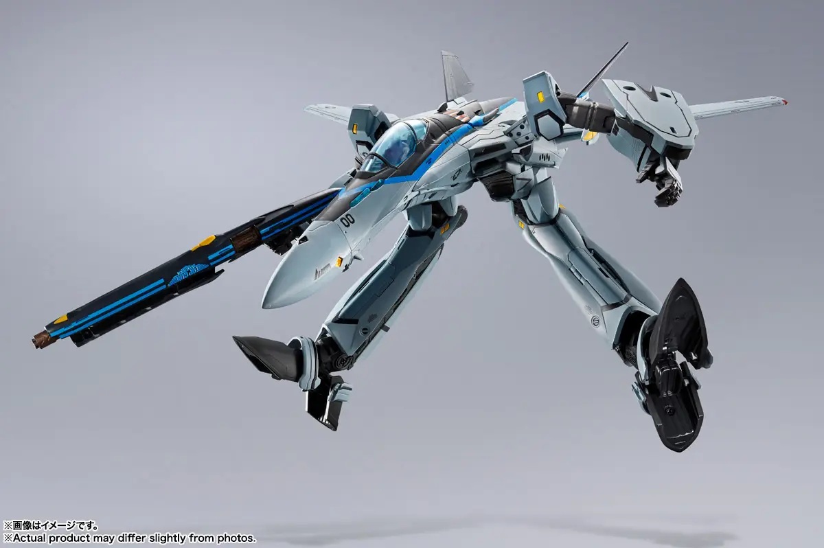 DX CHOGOKIN VF-25 MESSIAH VALKYRIE Top Gun: Maverick Ver.