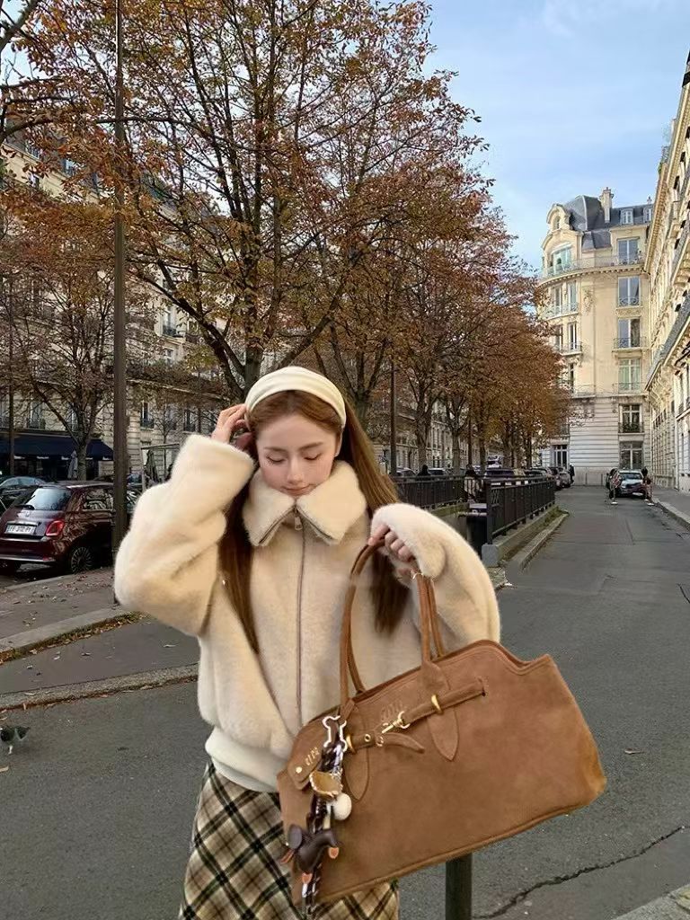 4428 巴黎恋人毛衣短外套冬装