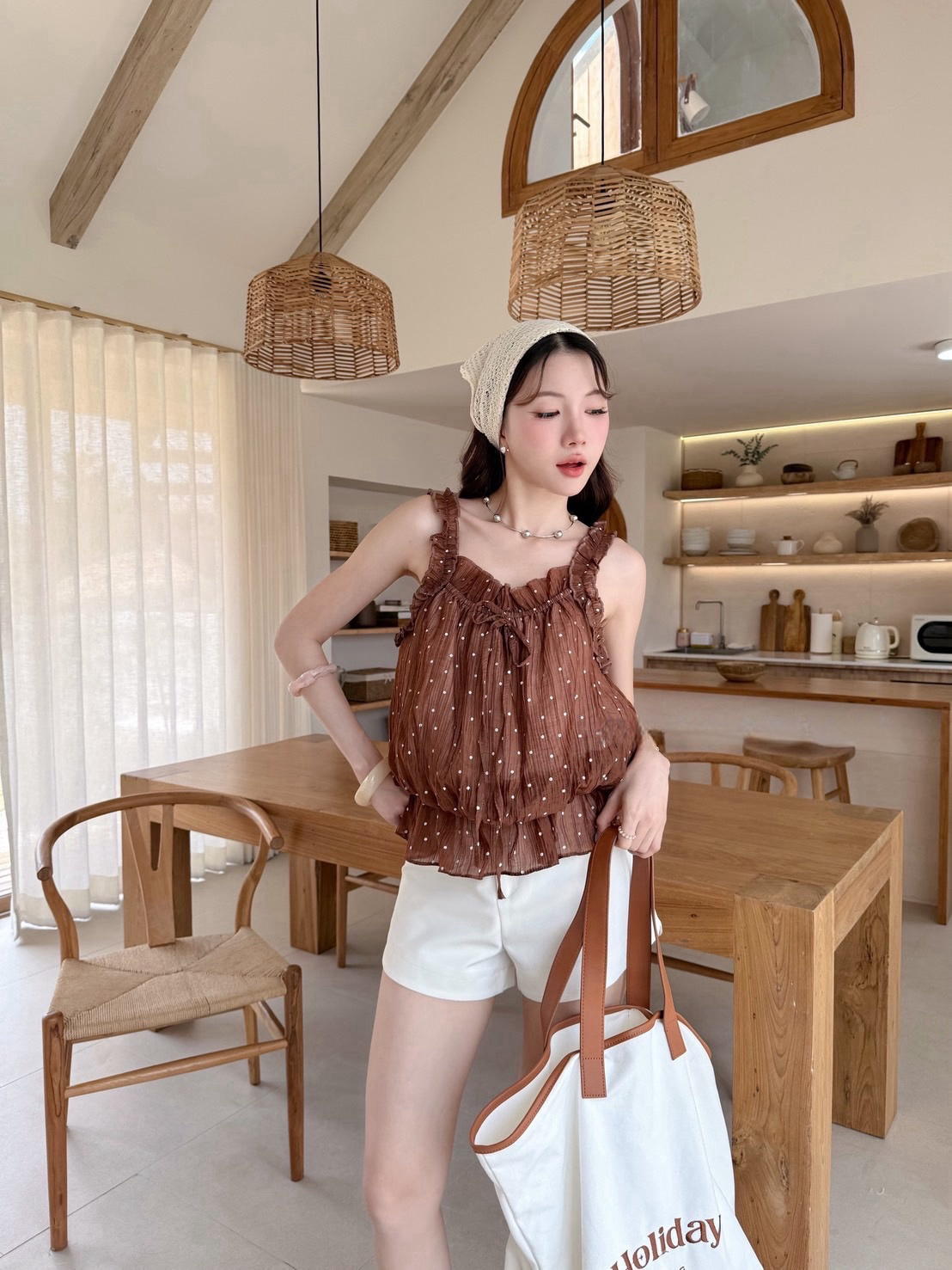🇹🇭新款預定 ～ 波點荷葉上衣