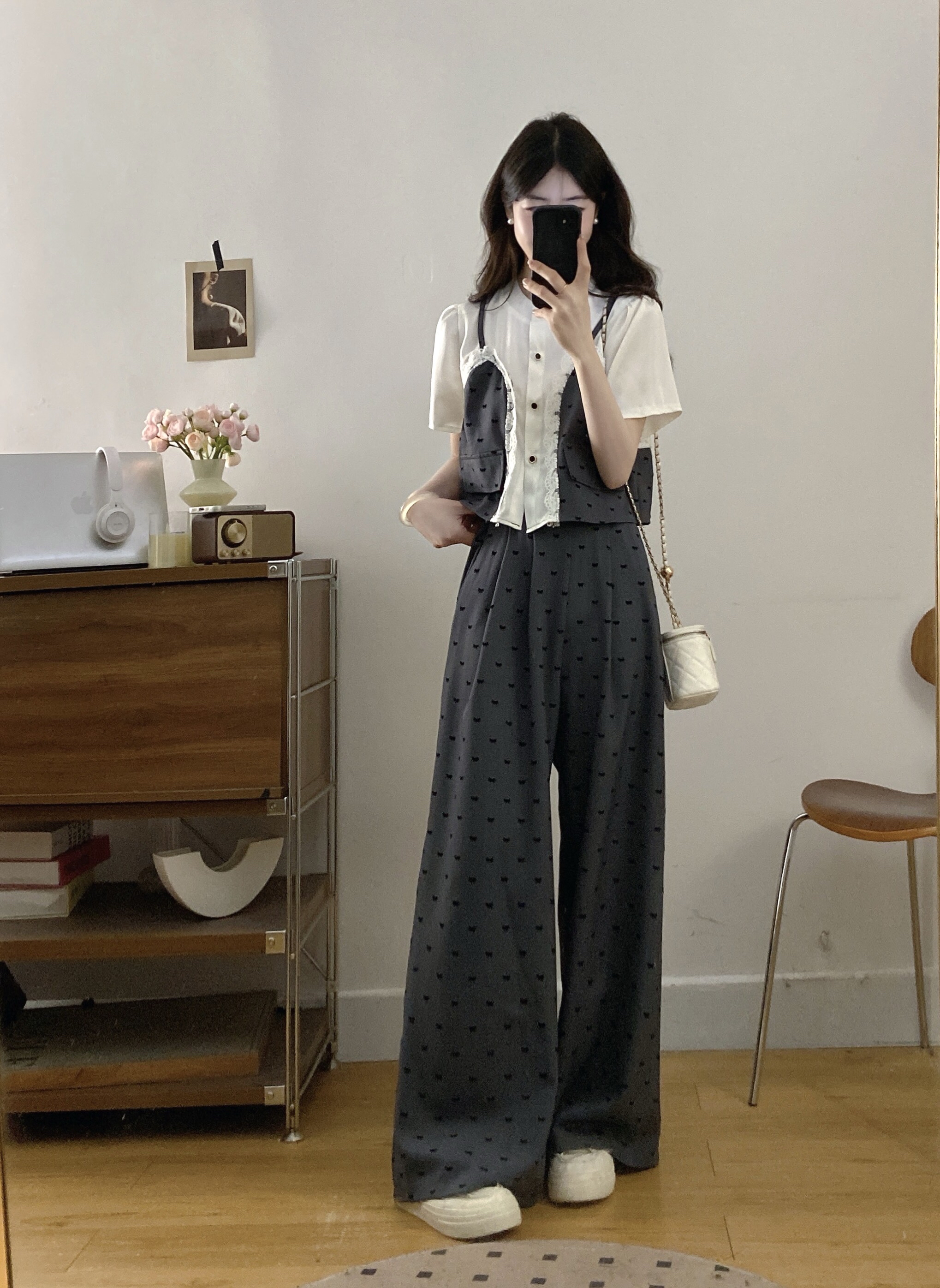 B257(3095) 韩版时尚假两件衬衫拼接吊带蝴蝶结印花上衣与长裤灰套装 