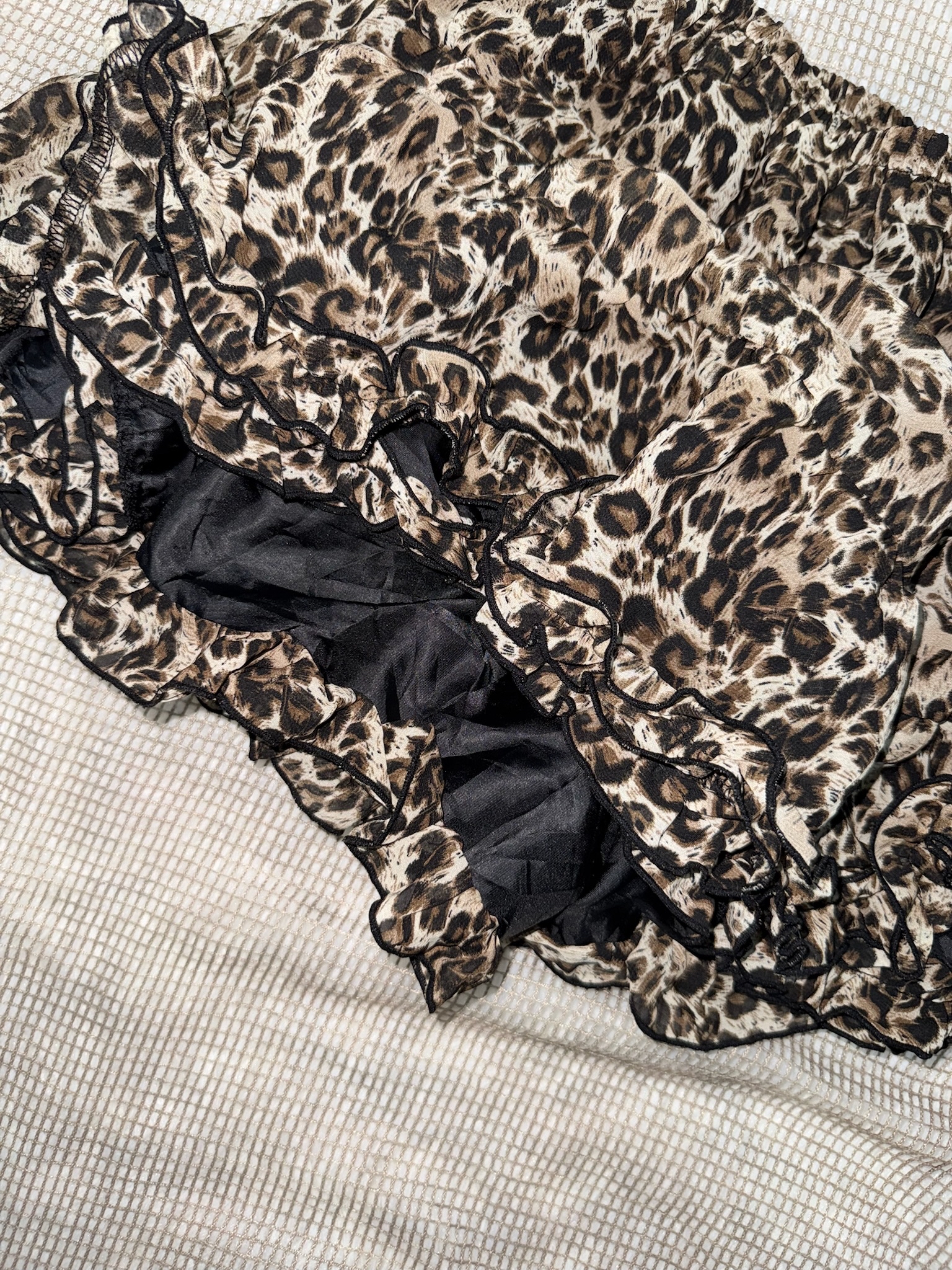 Gyaru Leopard Print Ruffle Mini Skirt