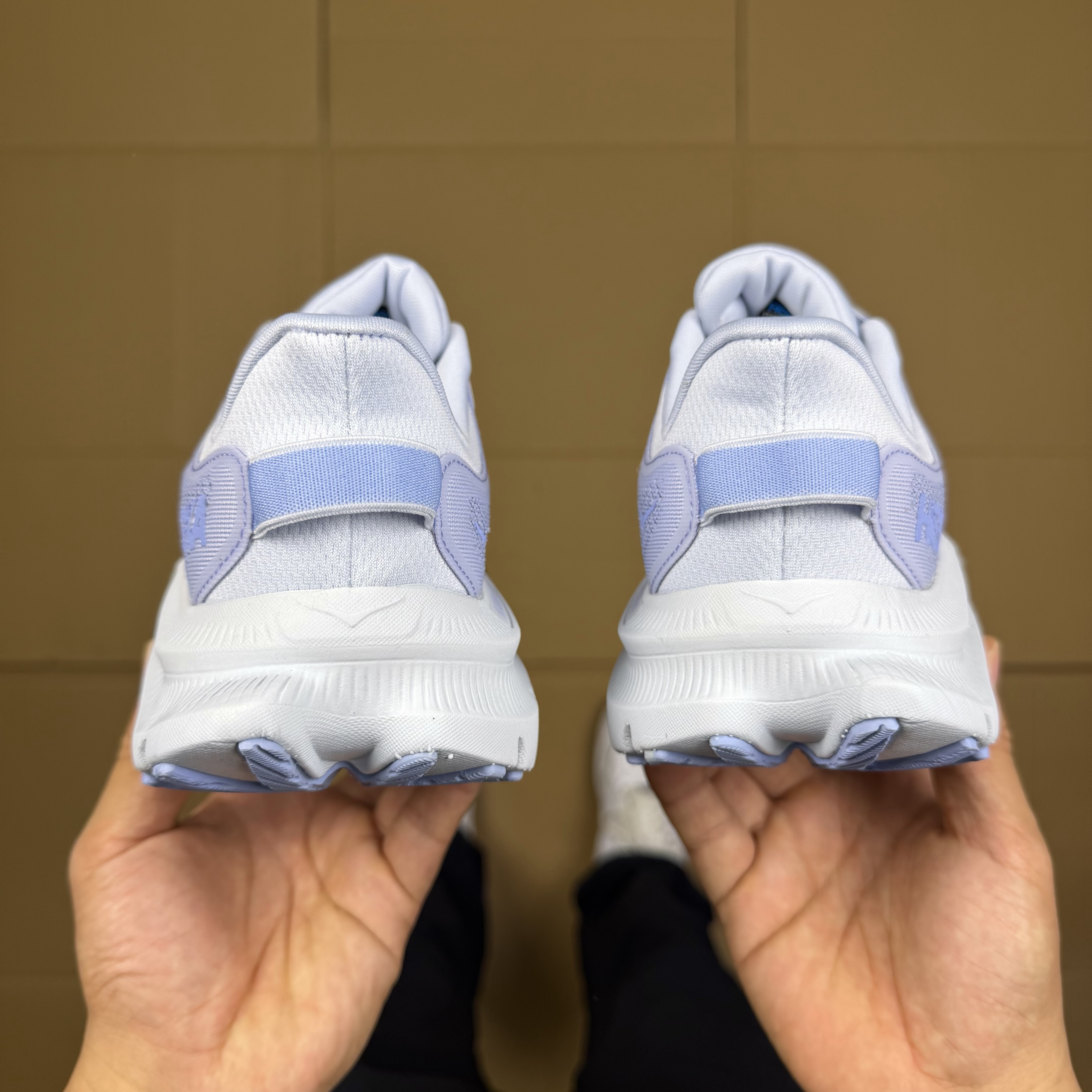 Hoka One One Kawaha 2