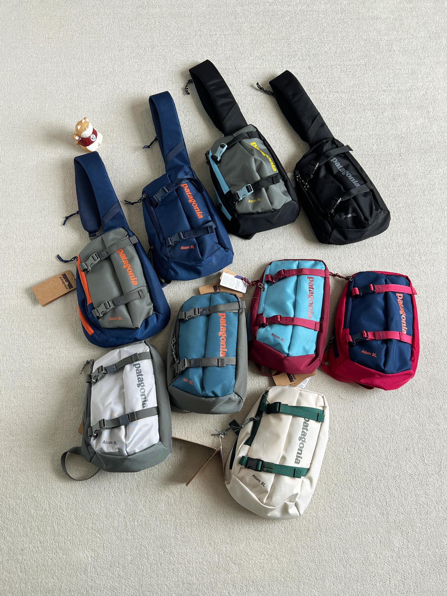 $168隻。2起$160隻。Patagonia 巴塔哥尼亞 水滴胸包 8L（多功能腰包／斜挎包）