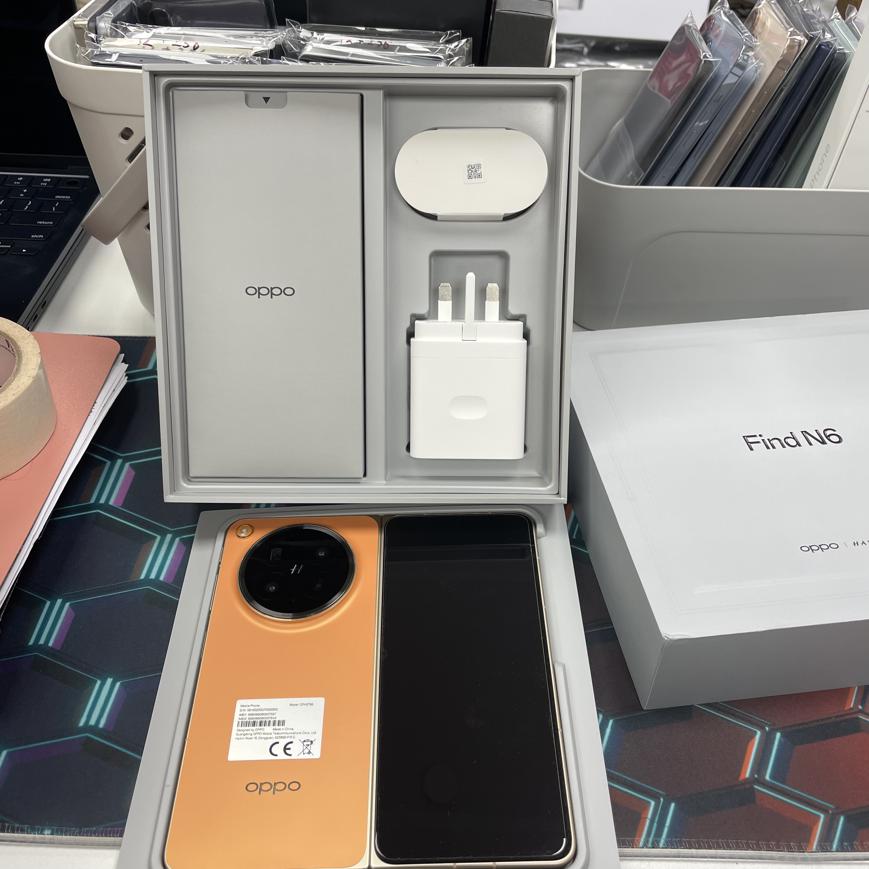 *6569 Oppo Find N6 完美機 16+512GB 橙色 orange