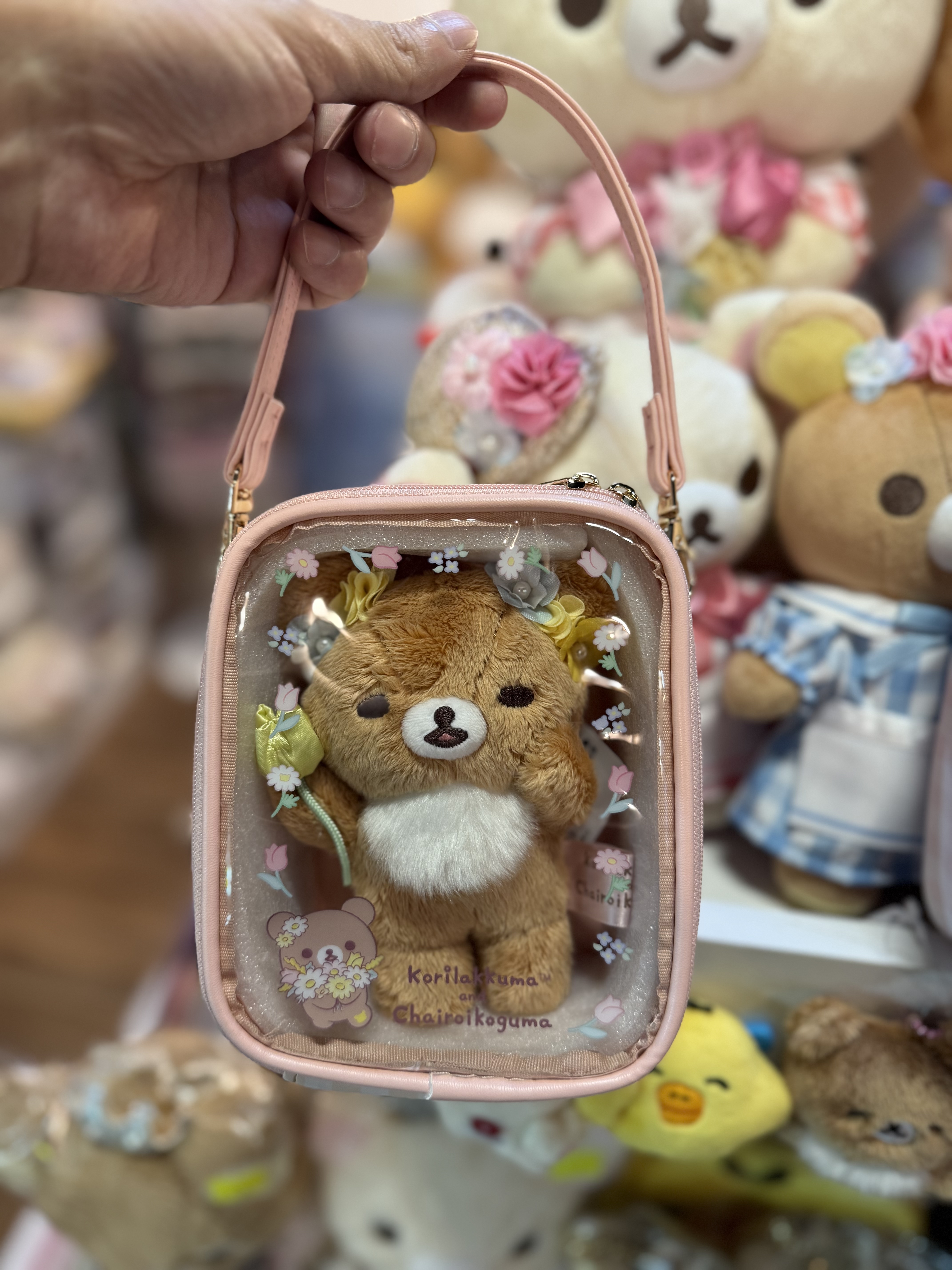 《現貨》全新日本有樂町pop up店限定花花造型痛袋（不包掛飾）