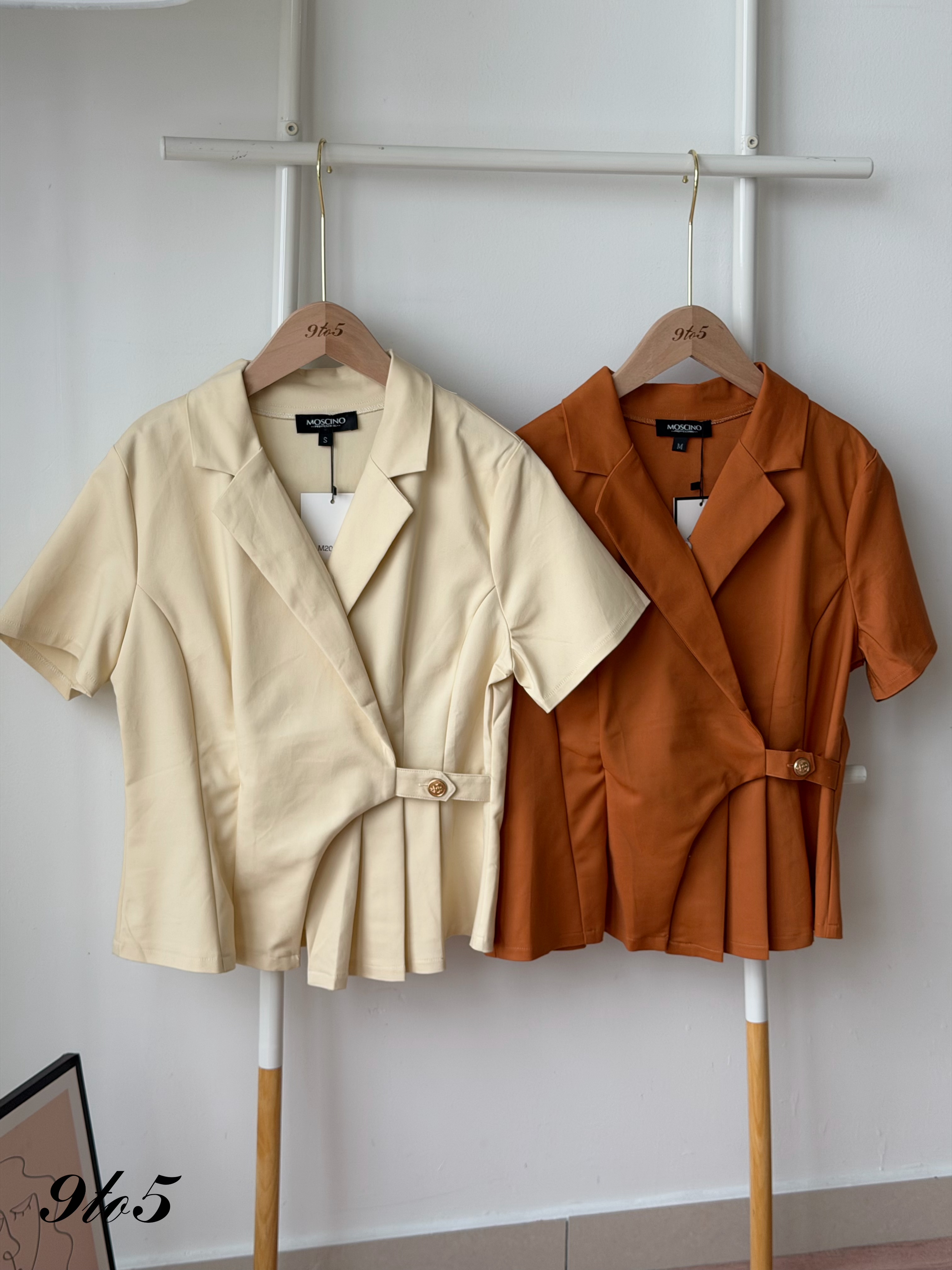 T4478 V Neck Peplum Shirt - Orange & Yellow